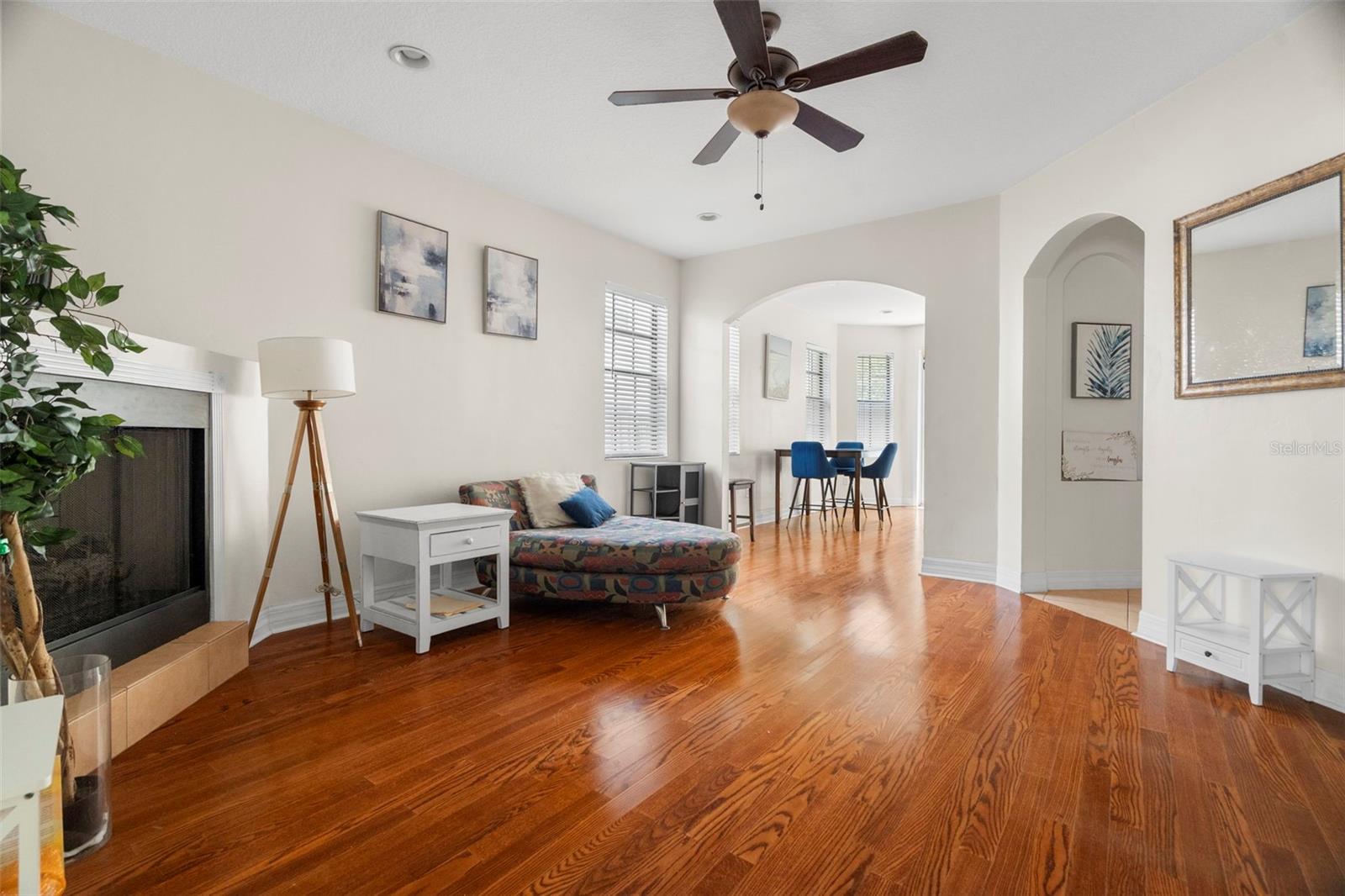 316 34TH AVE N, ST PETERSBURG, FL, 33704