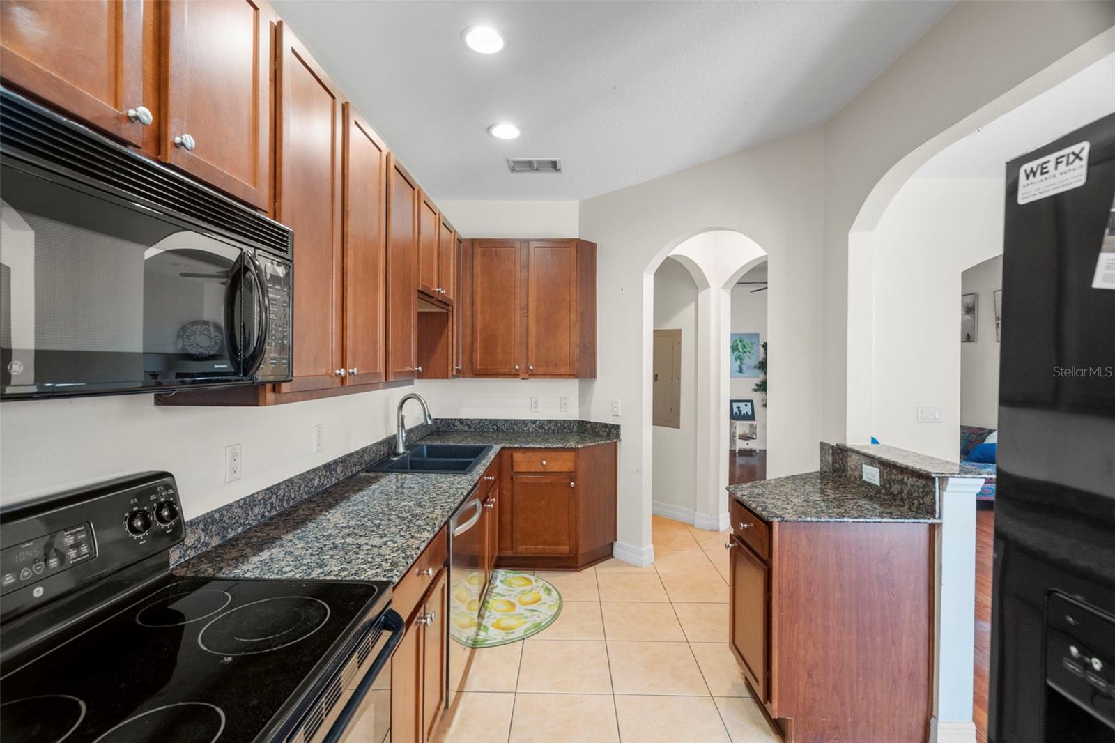 316 34TH AVE N, ST PETERSBURG, FL, 33704