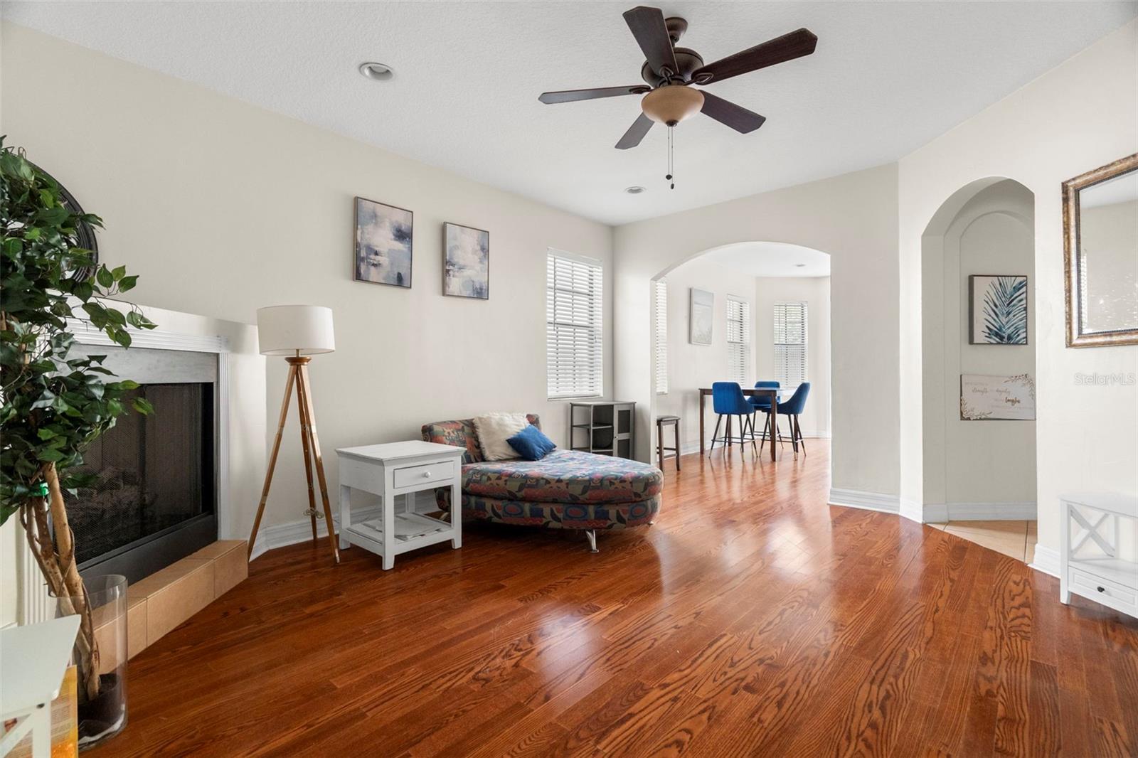 316 34TH AVE N, ST PETERSBURG, FL, 33704
