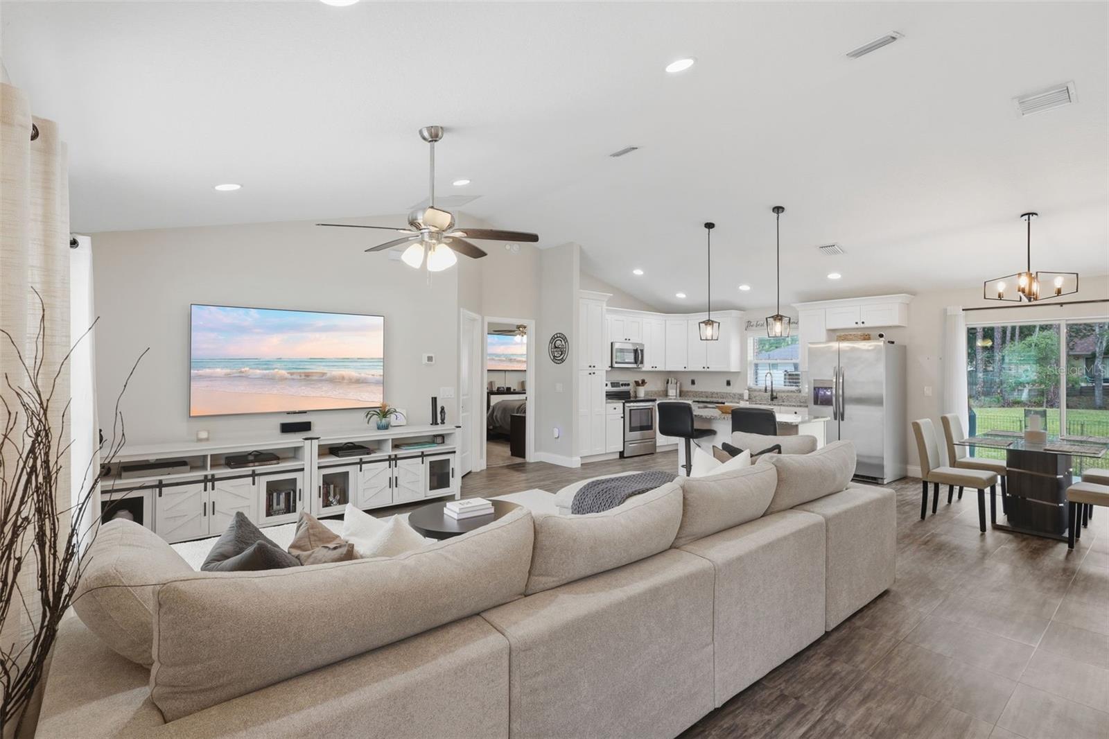 2065 9TH AVE, DELAND, FL, 32724