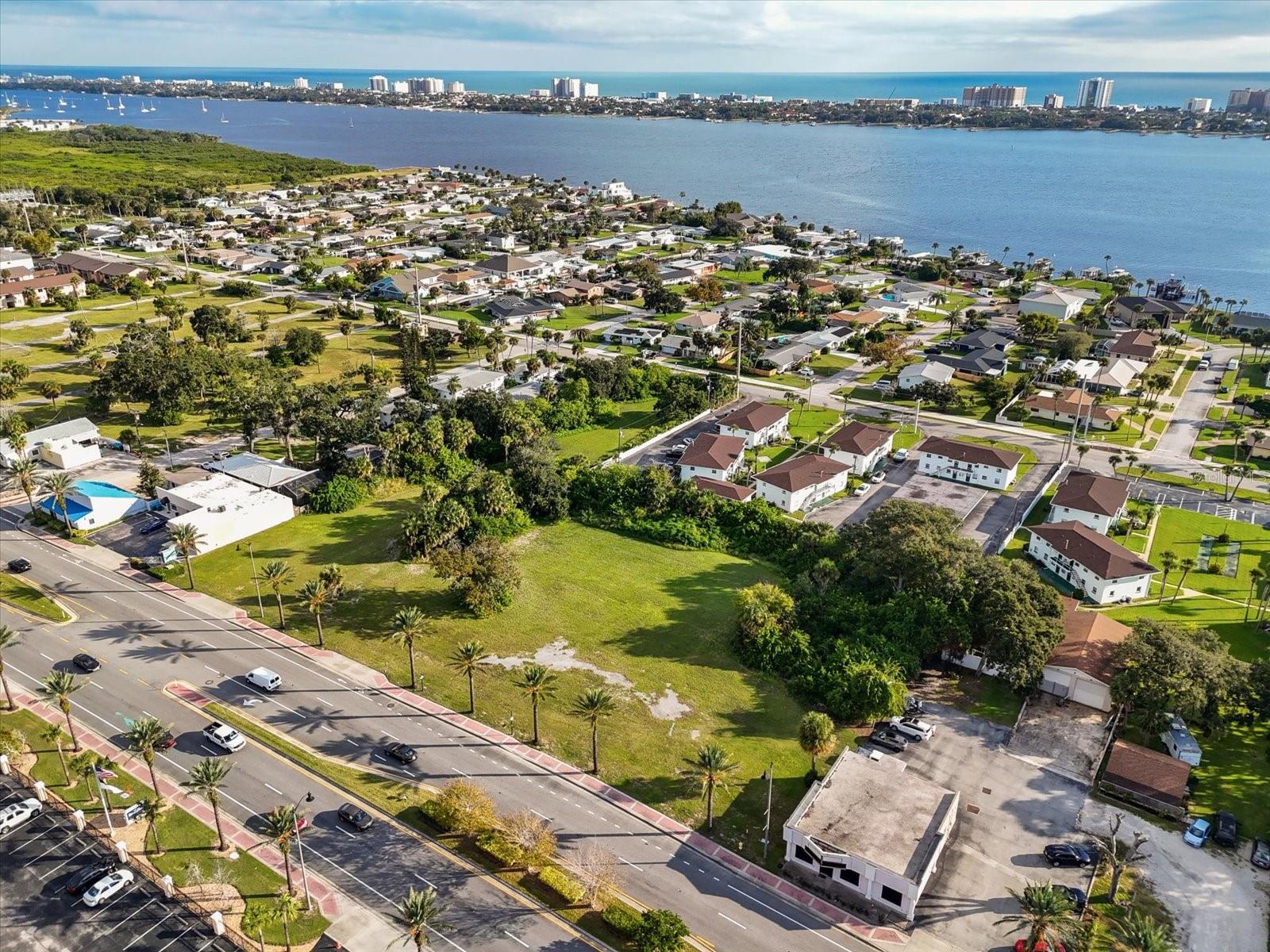 1771 S RIDGE WOOD AVE, SOUTH DAYTONA, FL, 32119