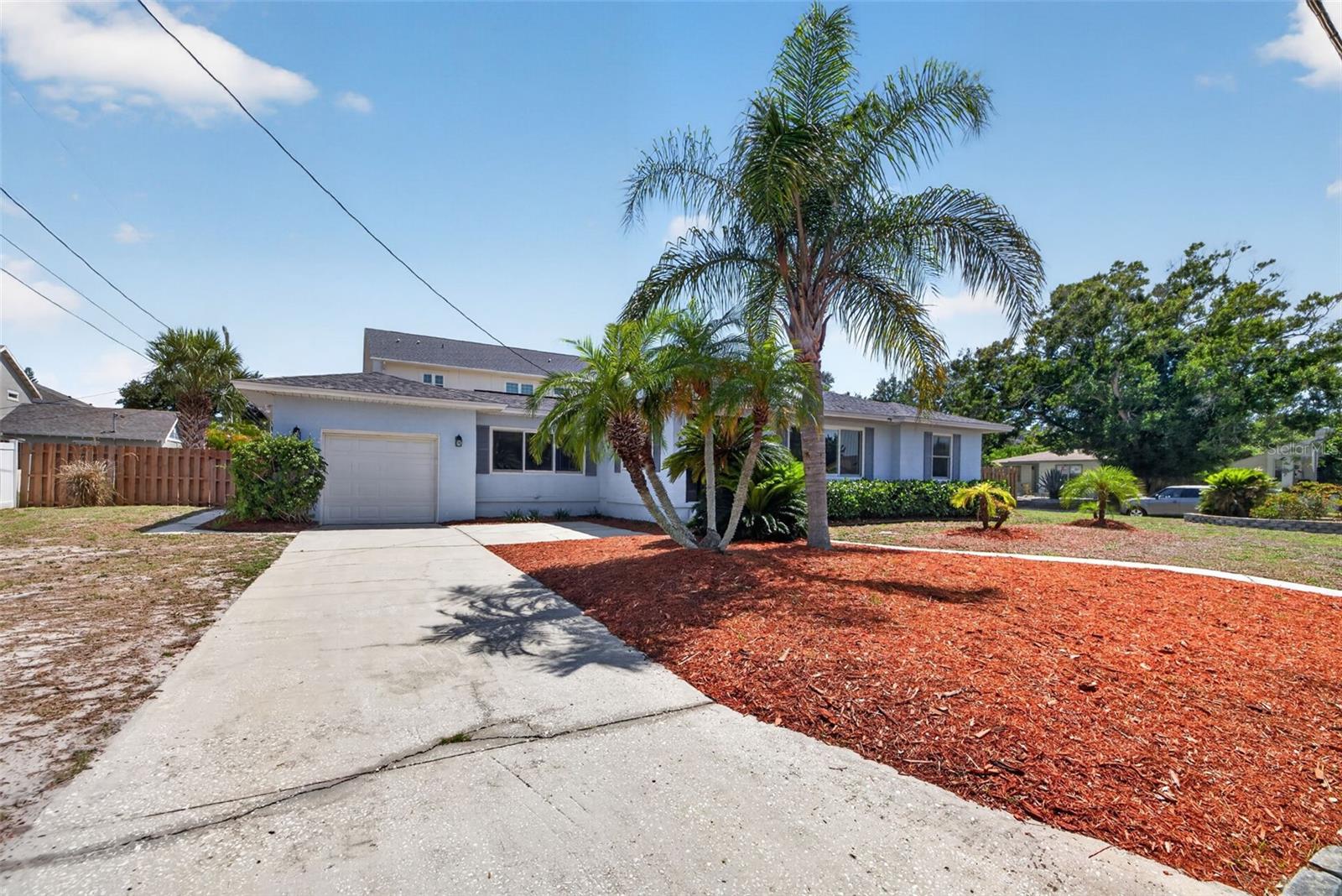 1674 34TH AVE N, ST PETERSBURG, FL, 33713