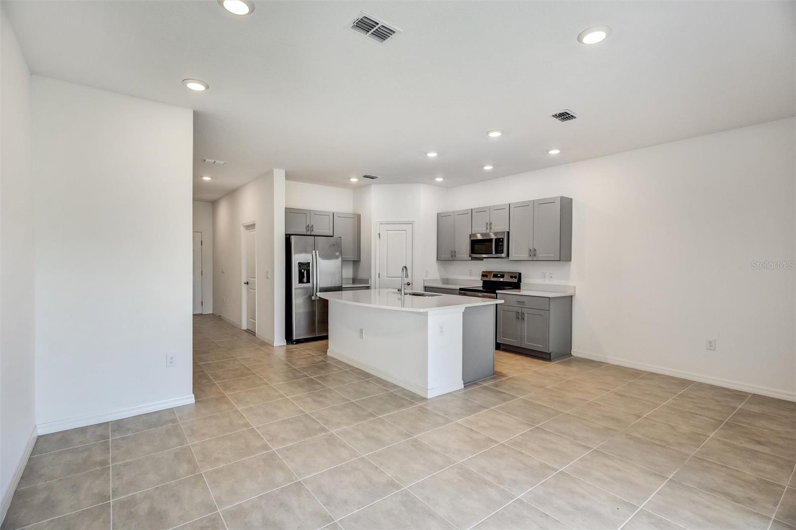 1325 N ANCHOR BEND WAY, KISSIMMEE, FL, 34746