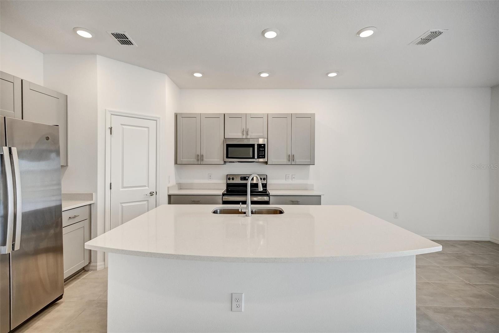 1325 N ANCHOR BEND WAY, KISSIMMEE, FL, 34746
