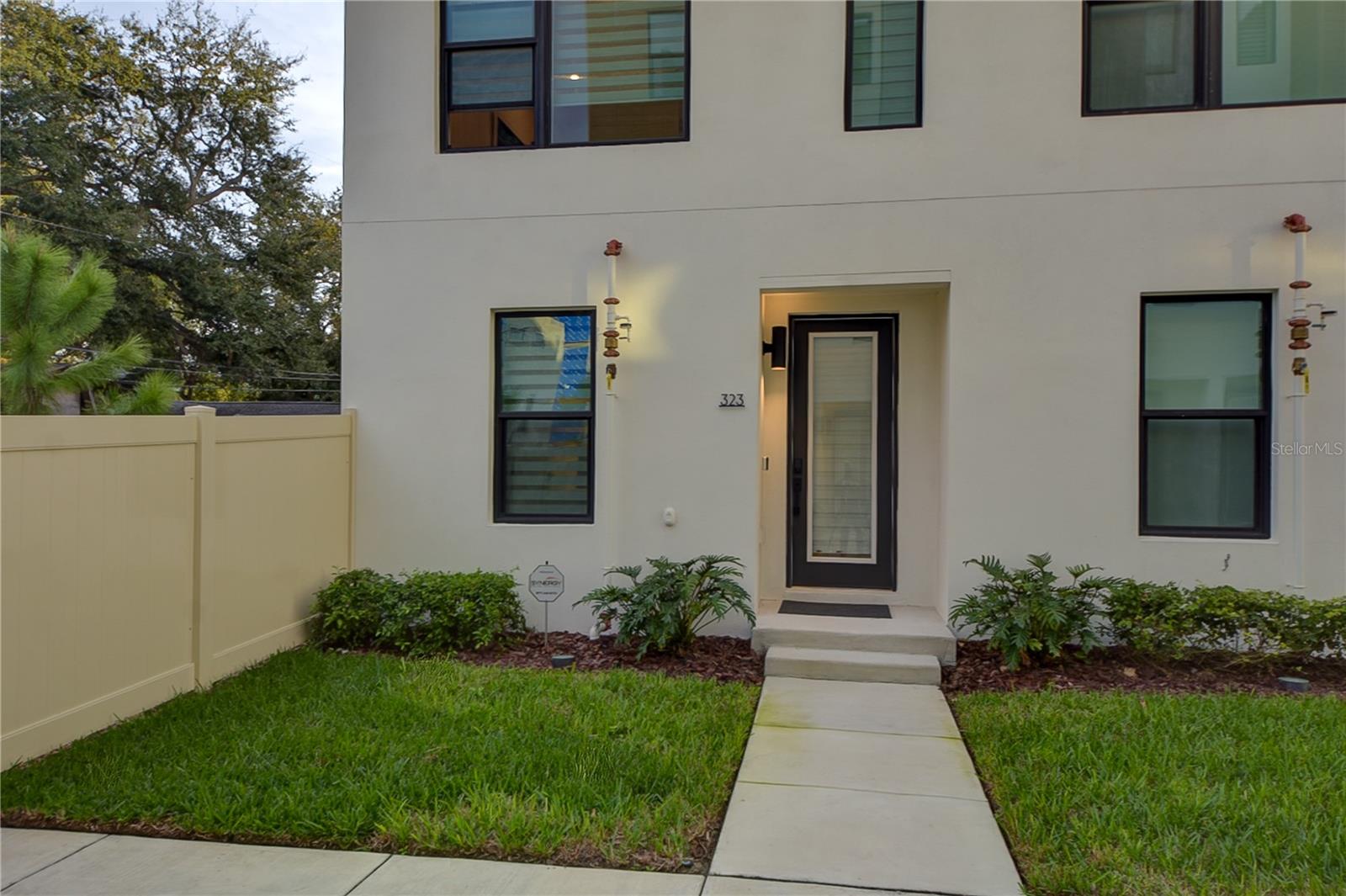 323 15TH ST N, ST PETERSBURG, FL, 33705