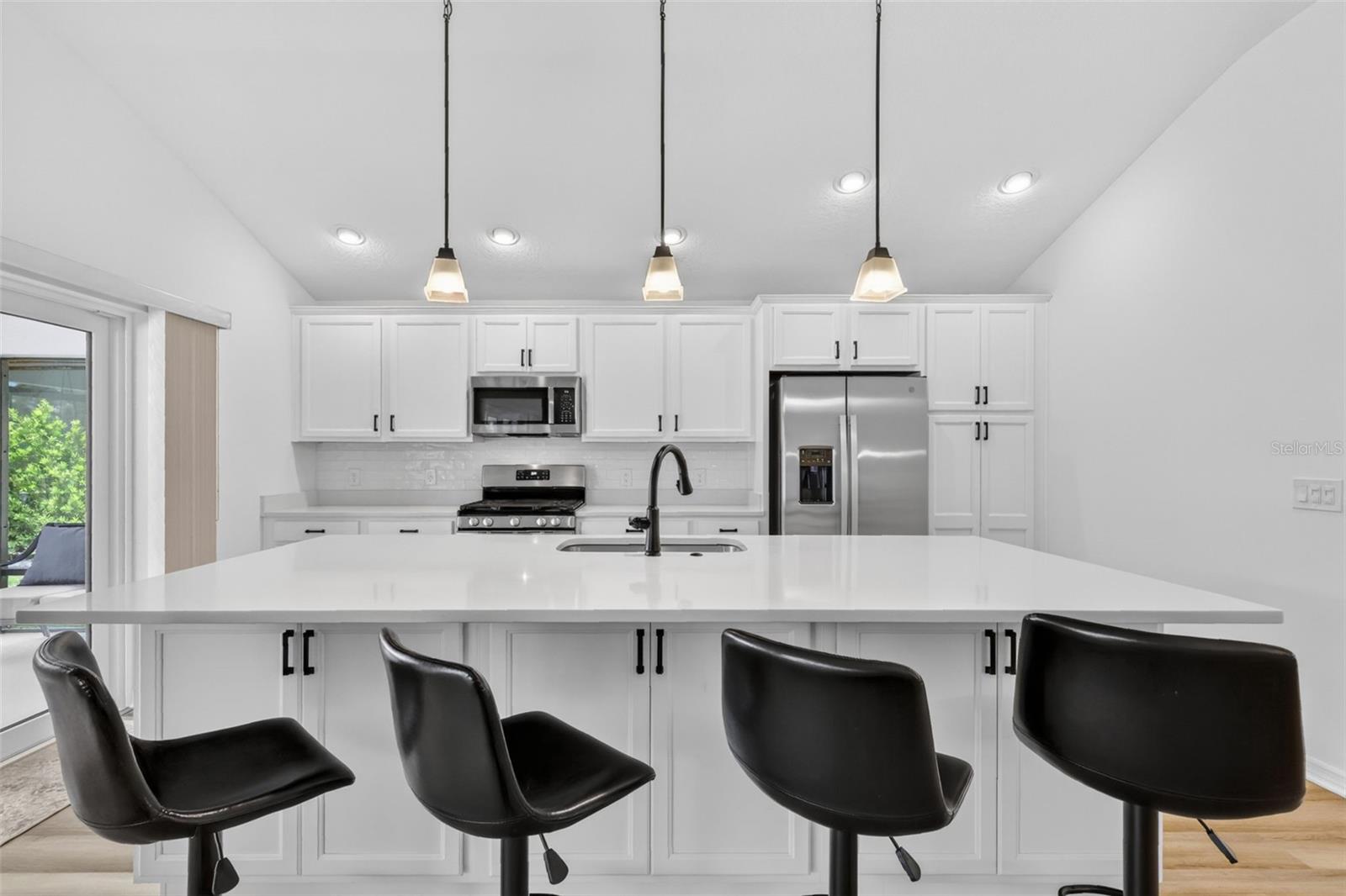 6857 BAYSINGER PATH, THE VILLAGES, FL, 34762