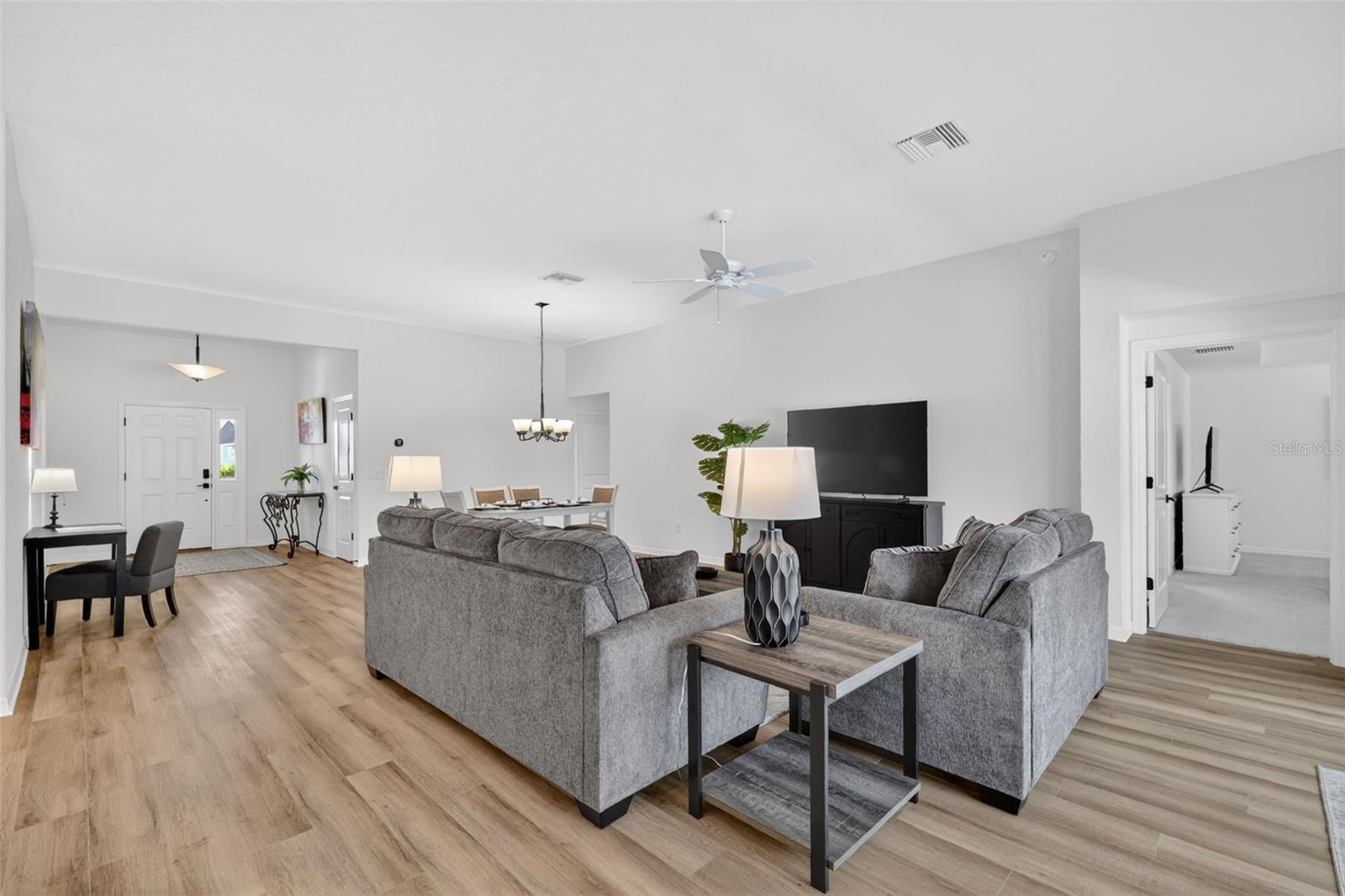 6857 BAYSINGER PATH, THE VILLAGES, FL, 34762
