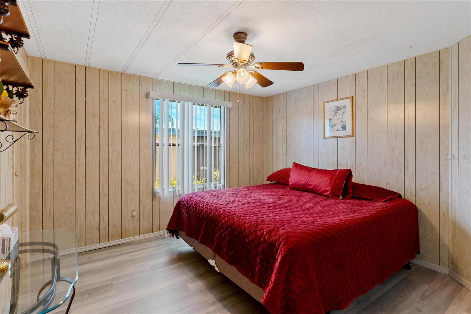 717 W COACH N FOUR DR, LEESBURG, FL, 34748