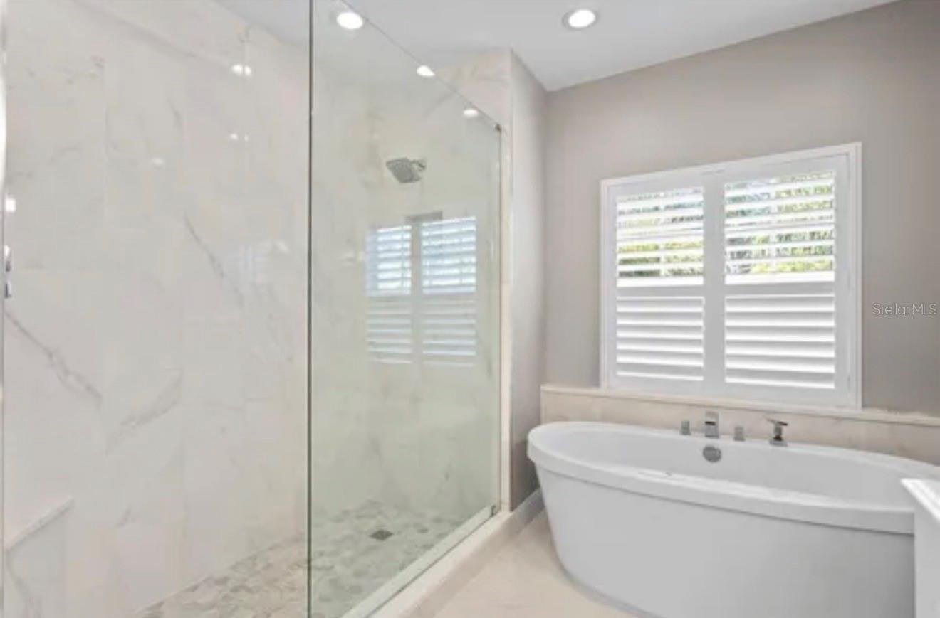 4814 W BEACHWAY DR, TAMPA, FL, 33609