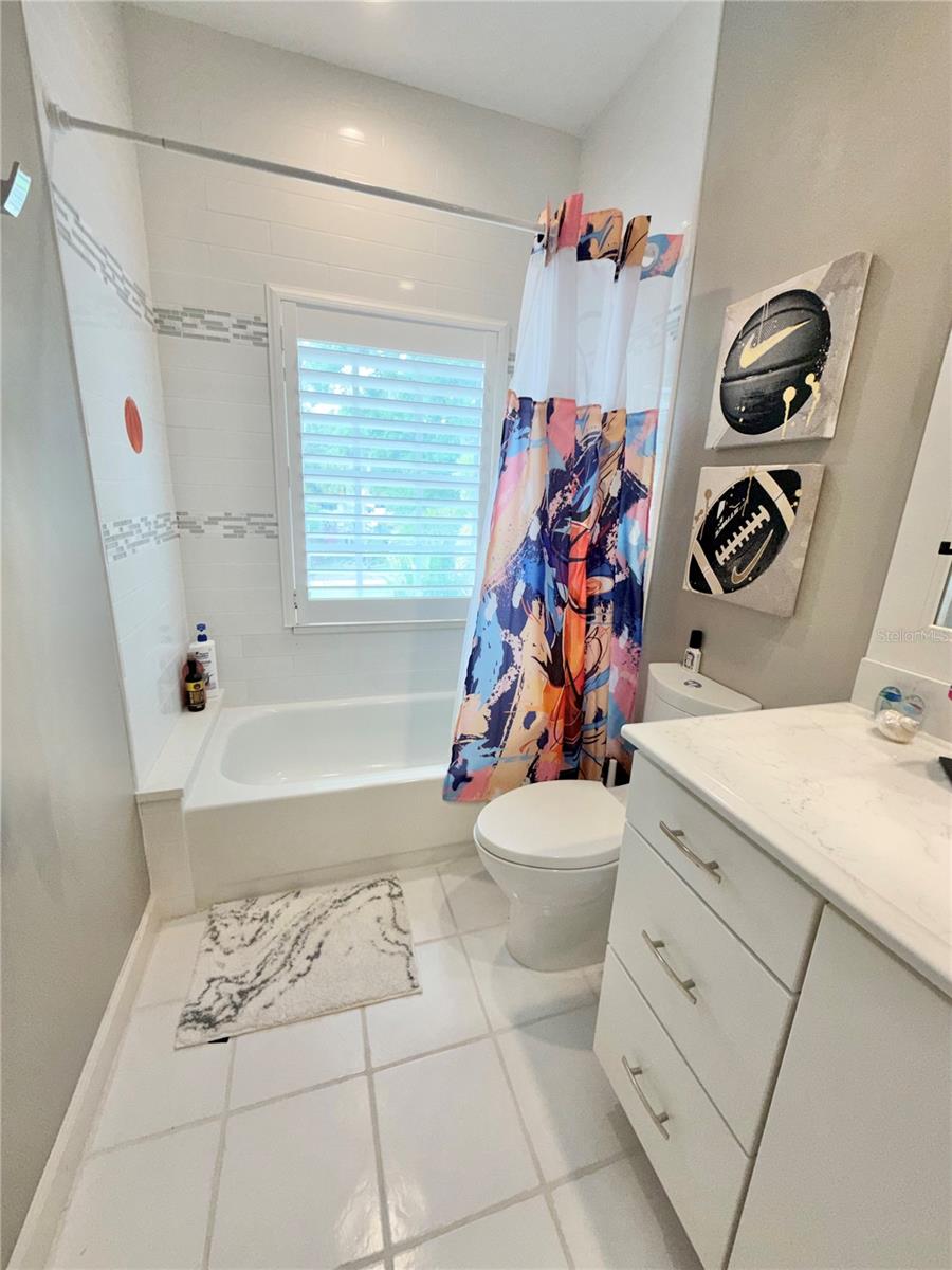 4814 W BEACHWAY DR, TAMPA, FL, 33609