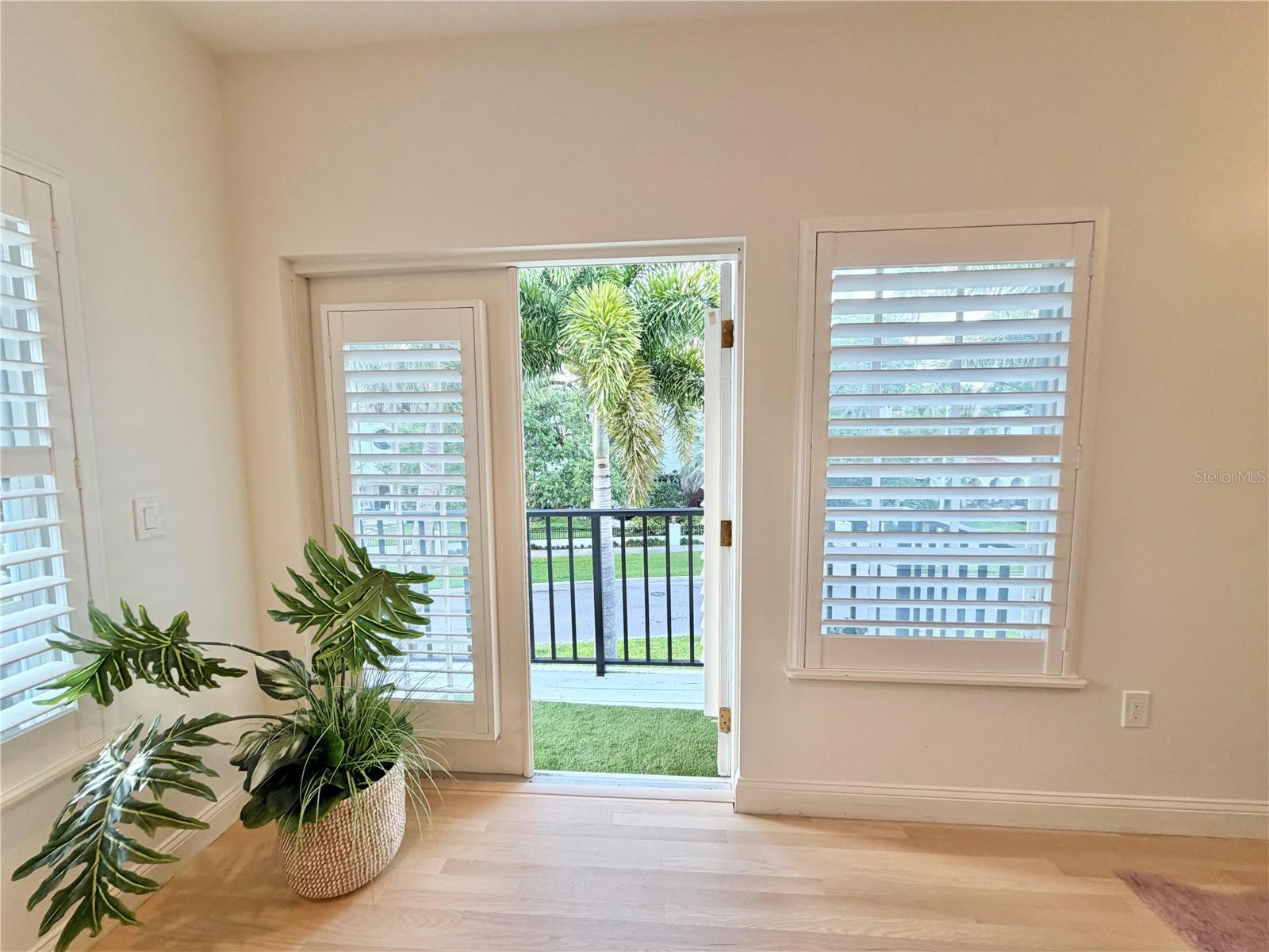 4814 W BEACHWAY DR, TAMPA, FL, 33609