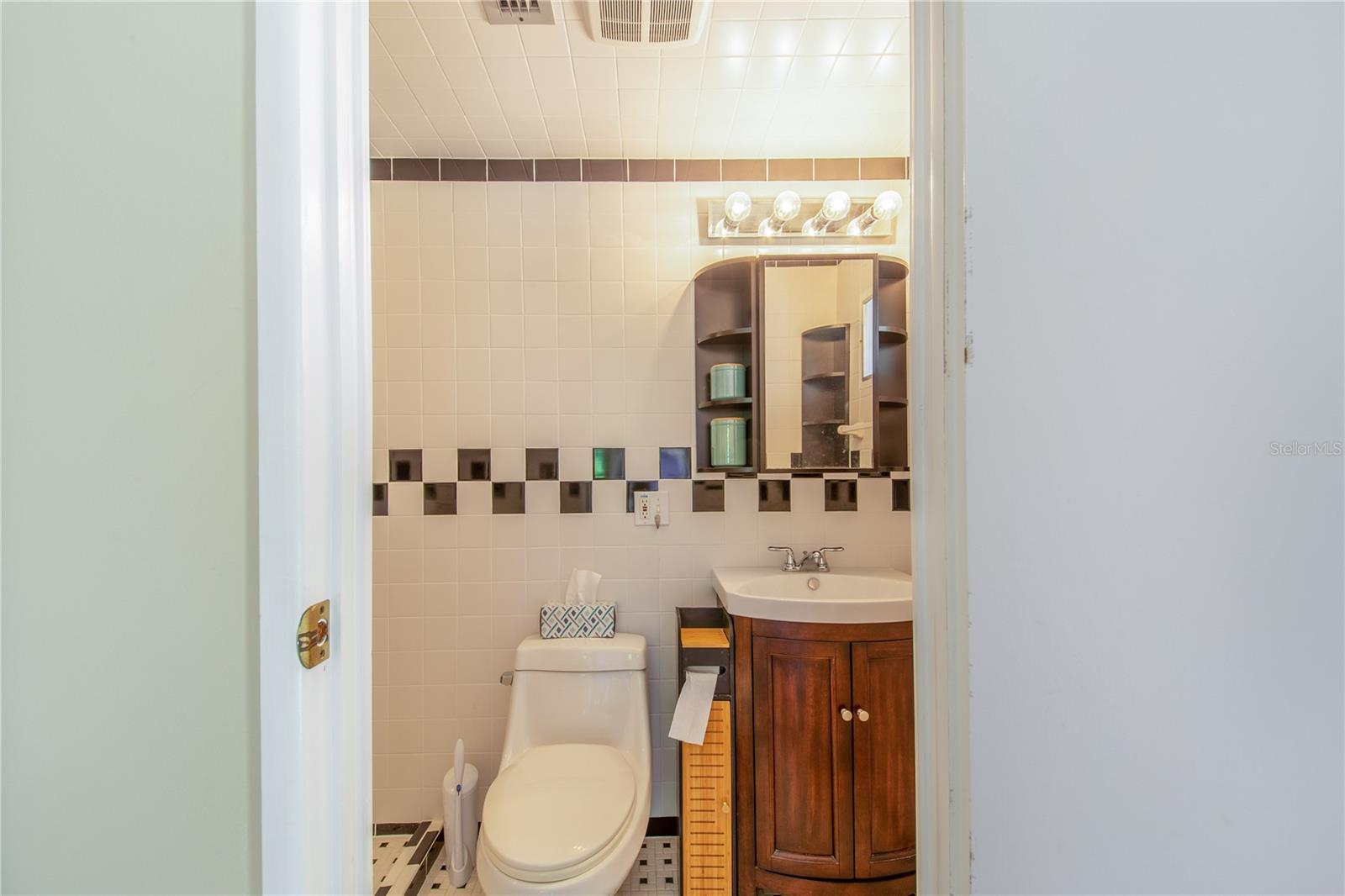 31 WOODLAND CIR, HAINES CITY, FL, 33844
