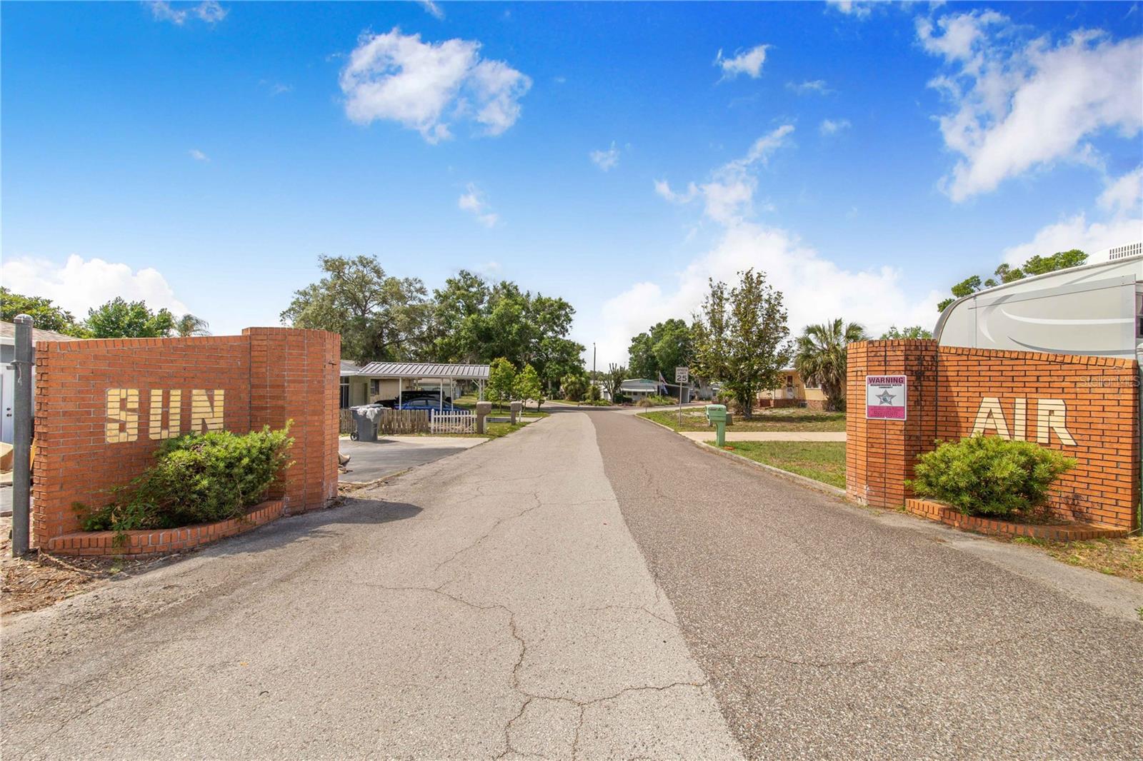 31 WOODLAND CIR, HAINES CITY, FL, 33844