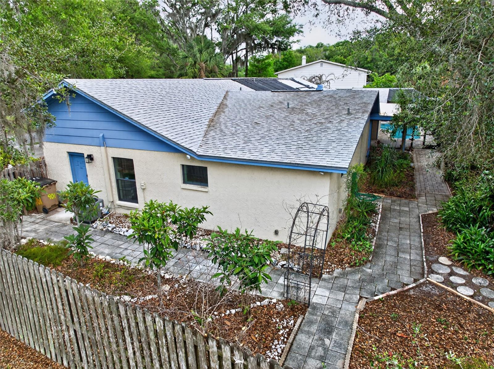 901 W RIVER DR, TEMPLE TERRACE, FL, 33617