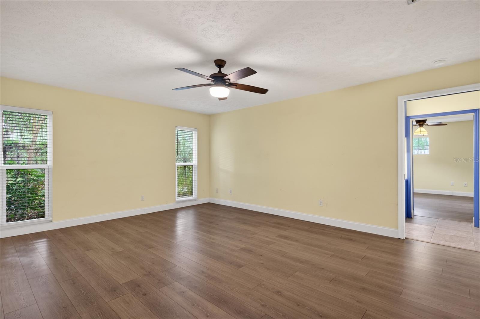 901 W RIVER DR, TEMPLE TERRACE, FL, 33617