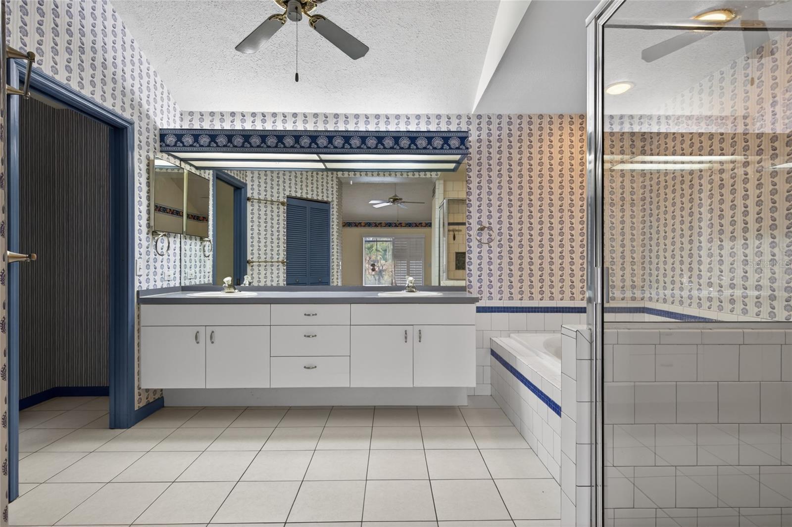 901 W RIVER DR, TEMPLE TERRACE, FL, 33617