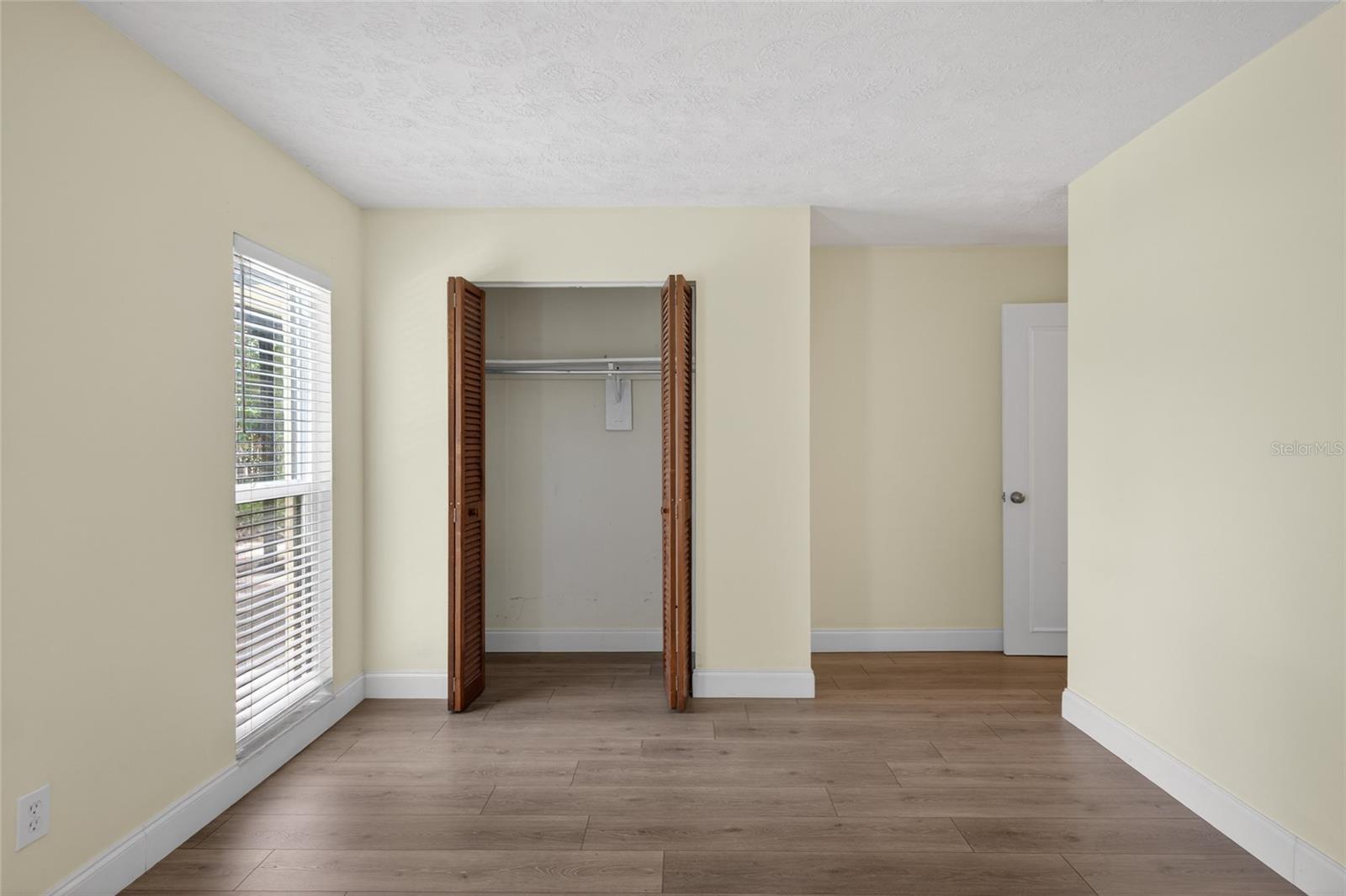 901 W RIVER DR, TEMPLE TERRACE, FL, 33617