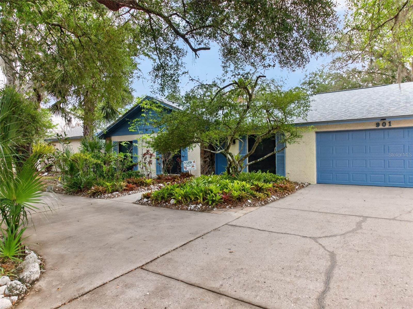 901 W RIVER DR, TEMPLE TERRACE, FL, 33617