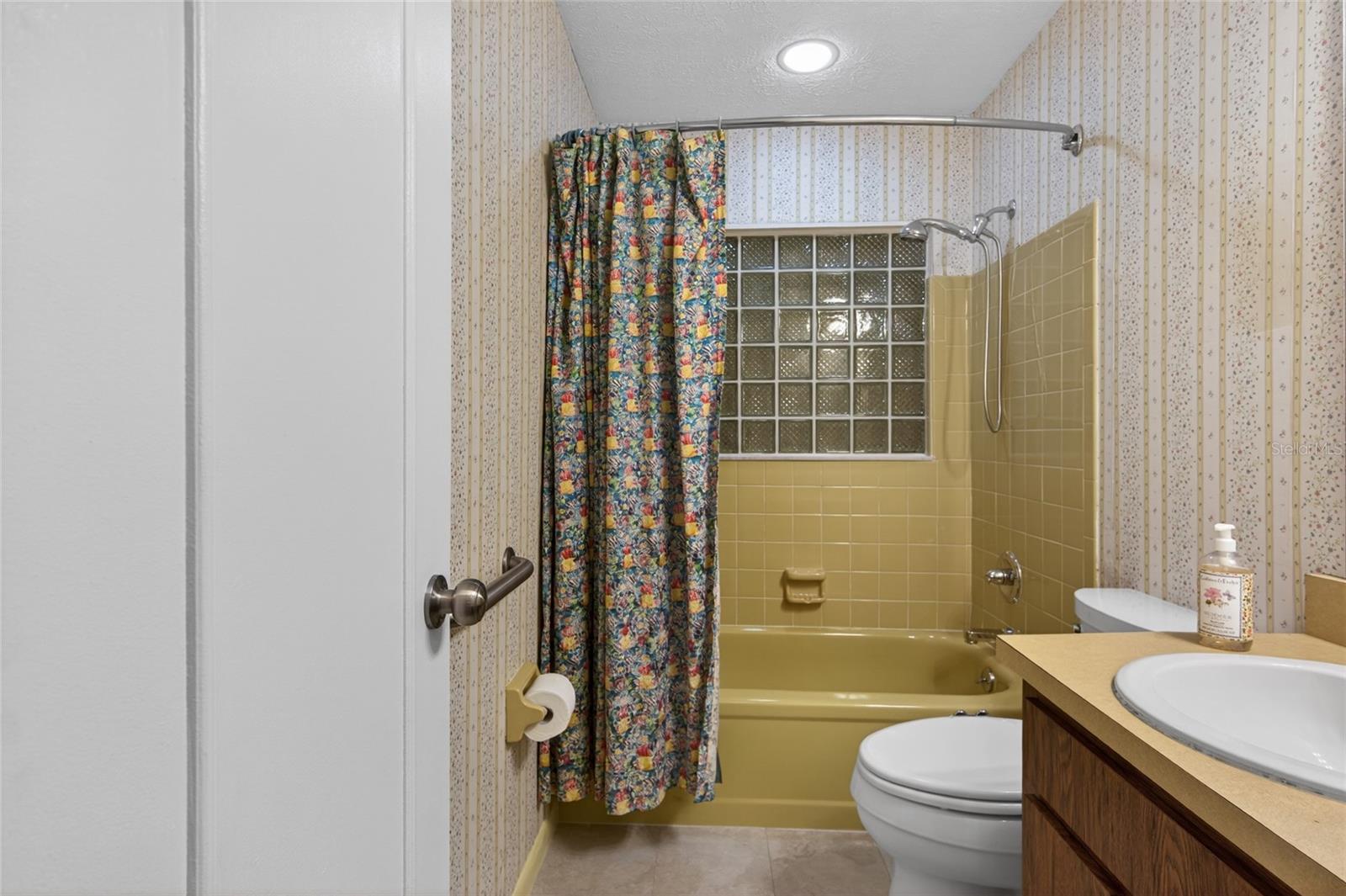 901 W RIVER DR, TEMPLE TERRACE, FL, 33617