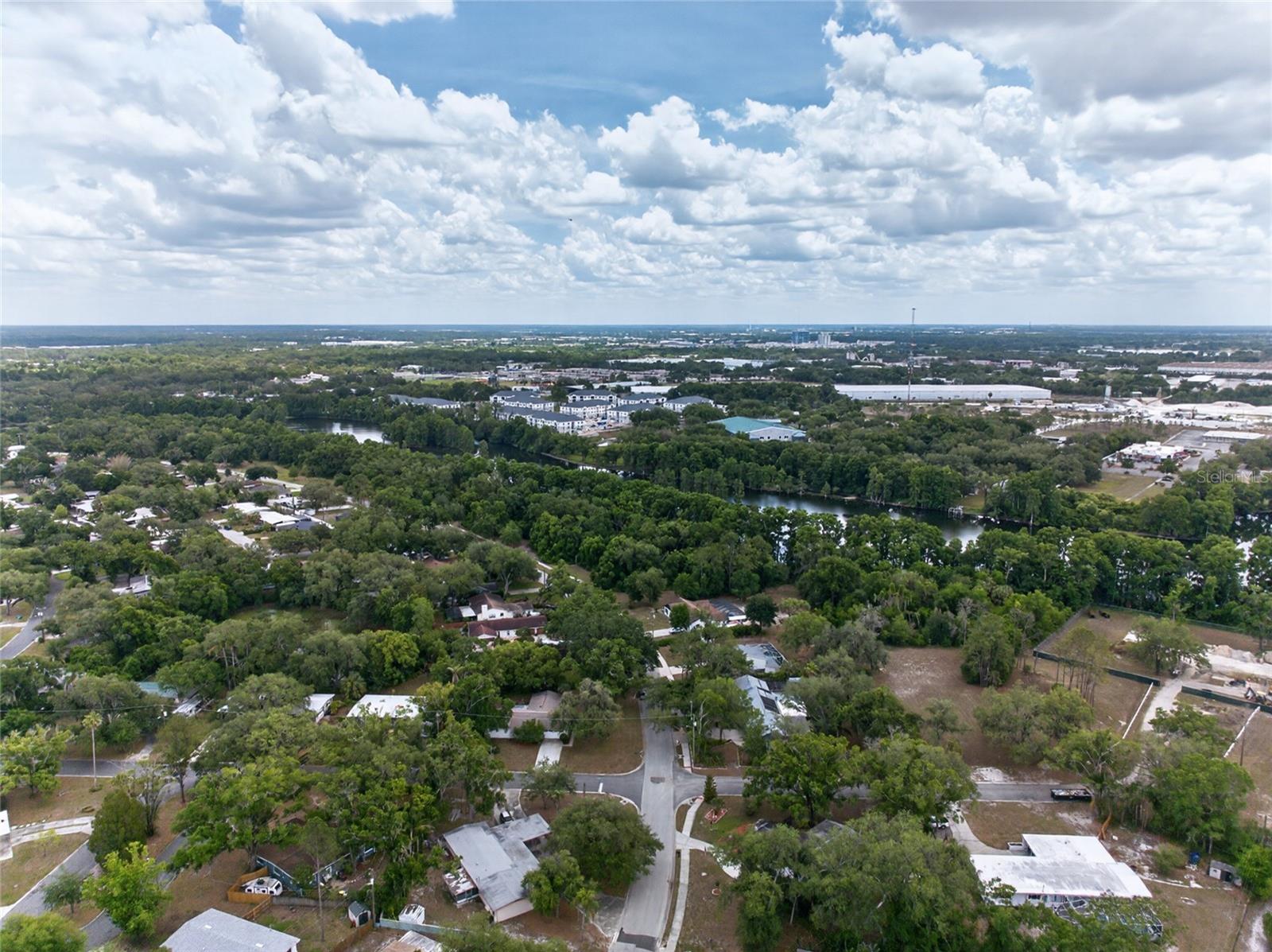 901 W RIVER DR, TEMPLE TERRACE, FL, 33617