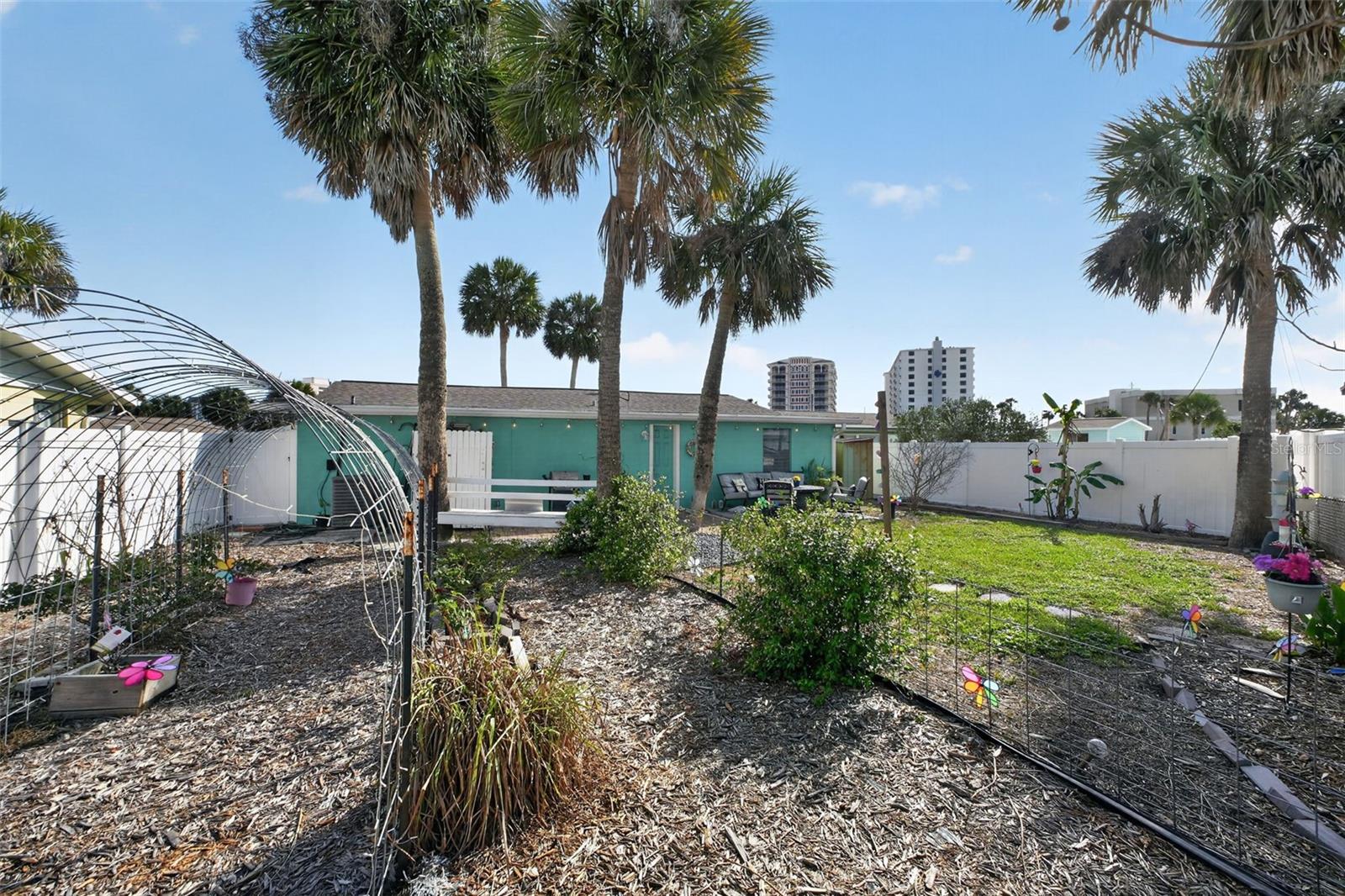 8 POINSETTIA DR, ORMOND BEACH, FL, 32176