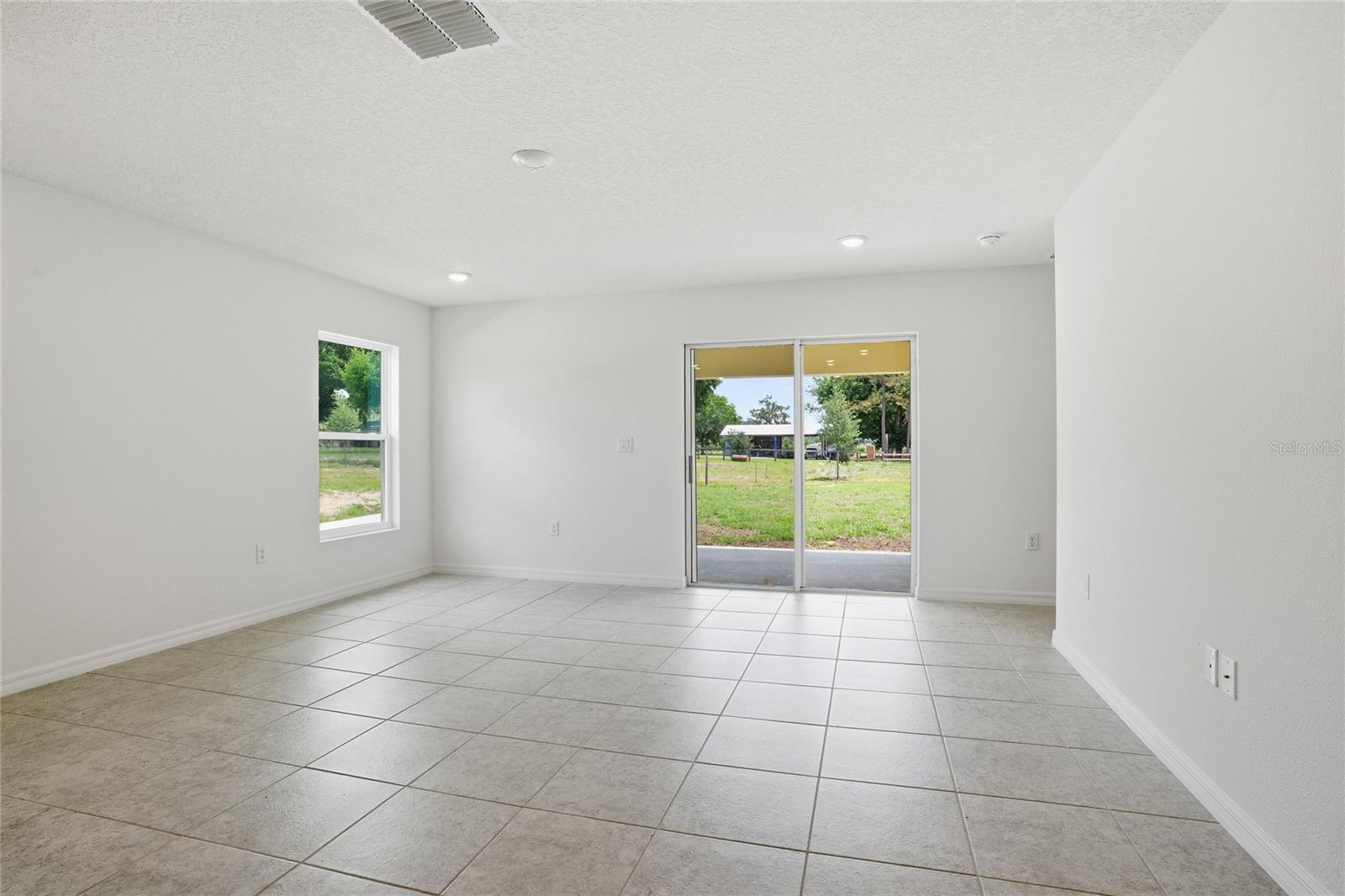 8821 PINE BARK WAY, WILDWOOD, FL, 34785
