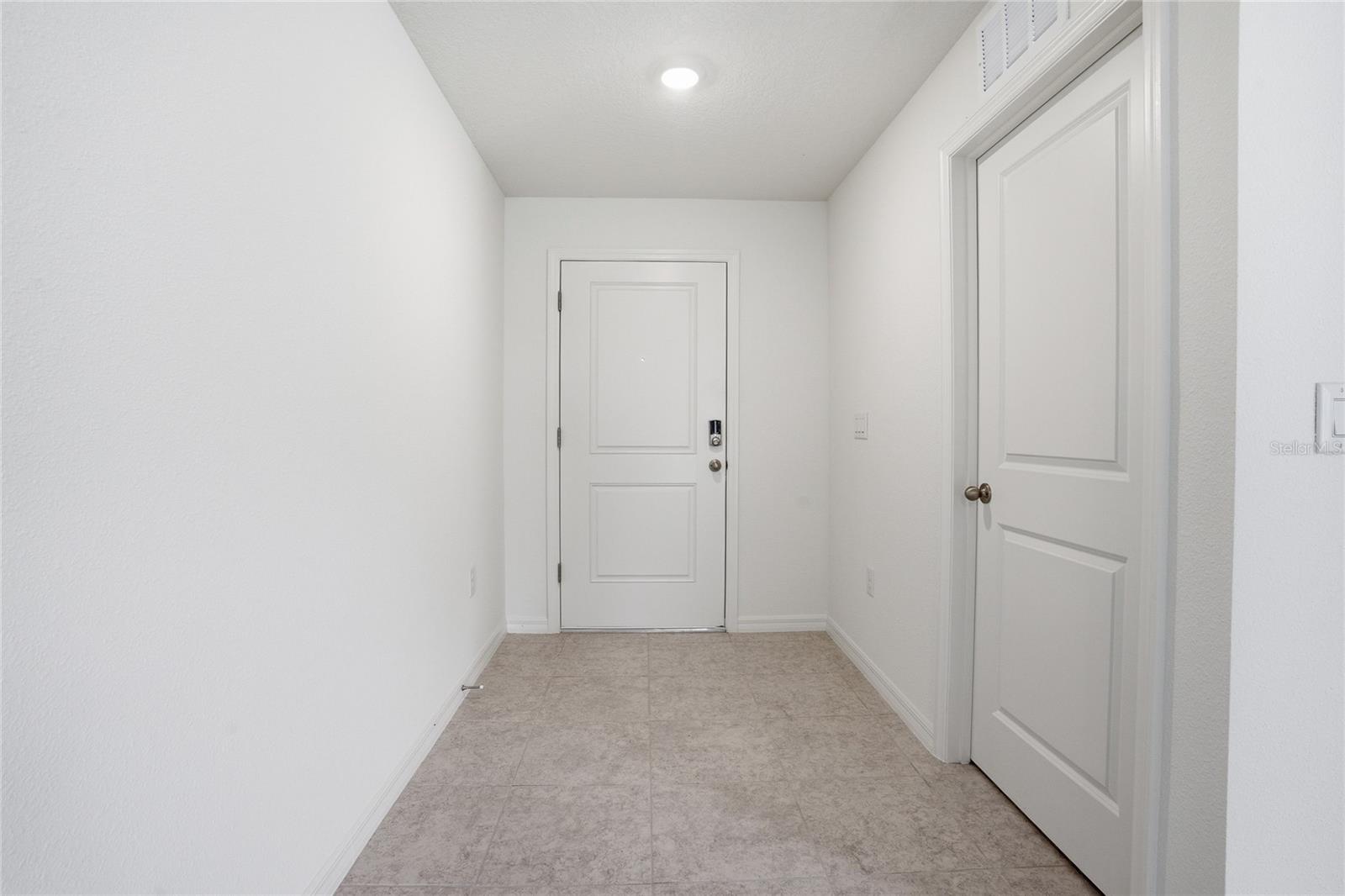 8821 PINE BARK WAY, WILDWOOD, FL, 34785
