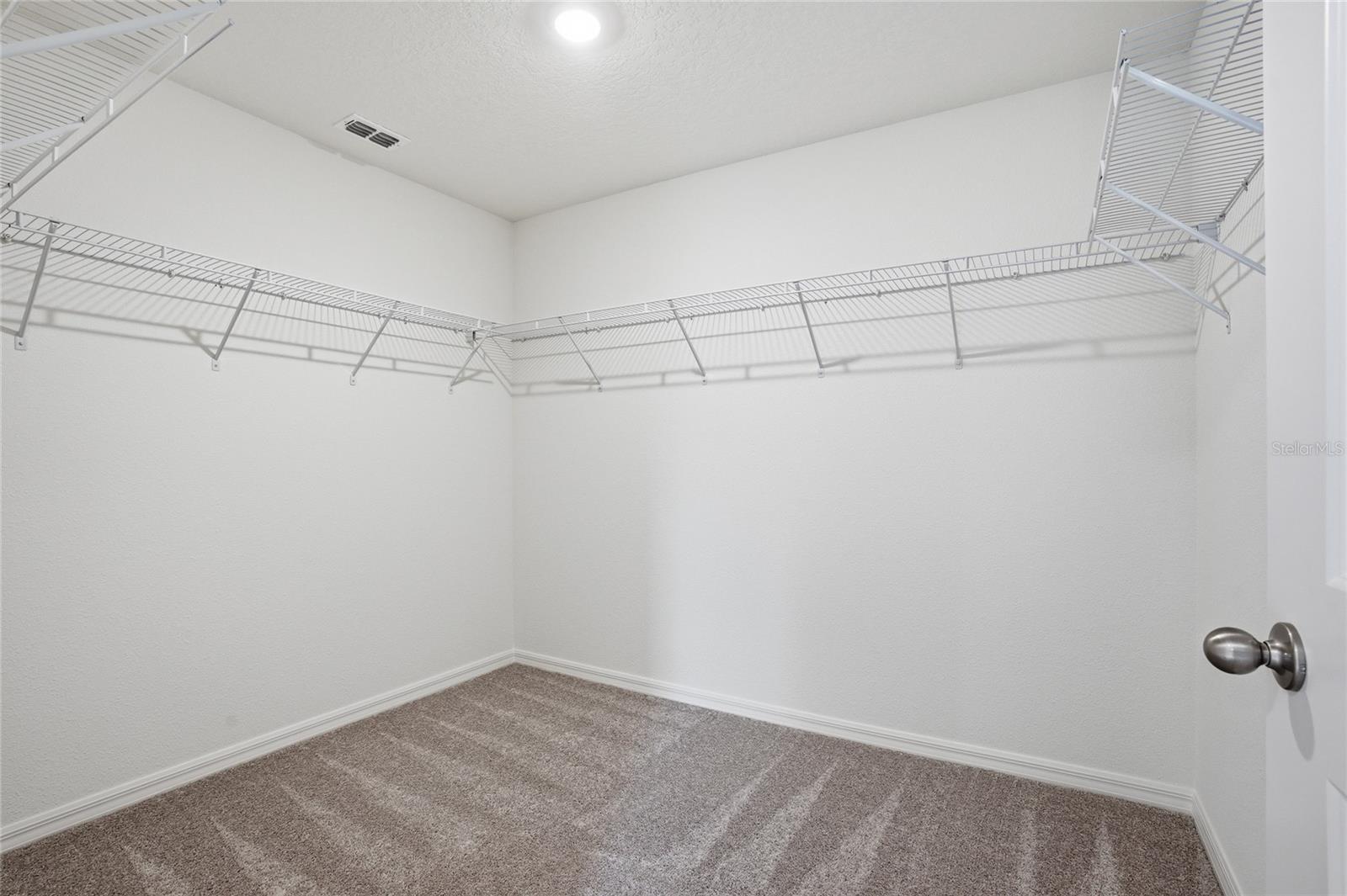 8821 PINE BARK WAY, WILDWOOD, FL, 34785