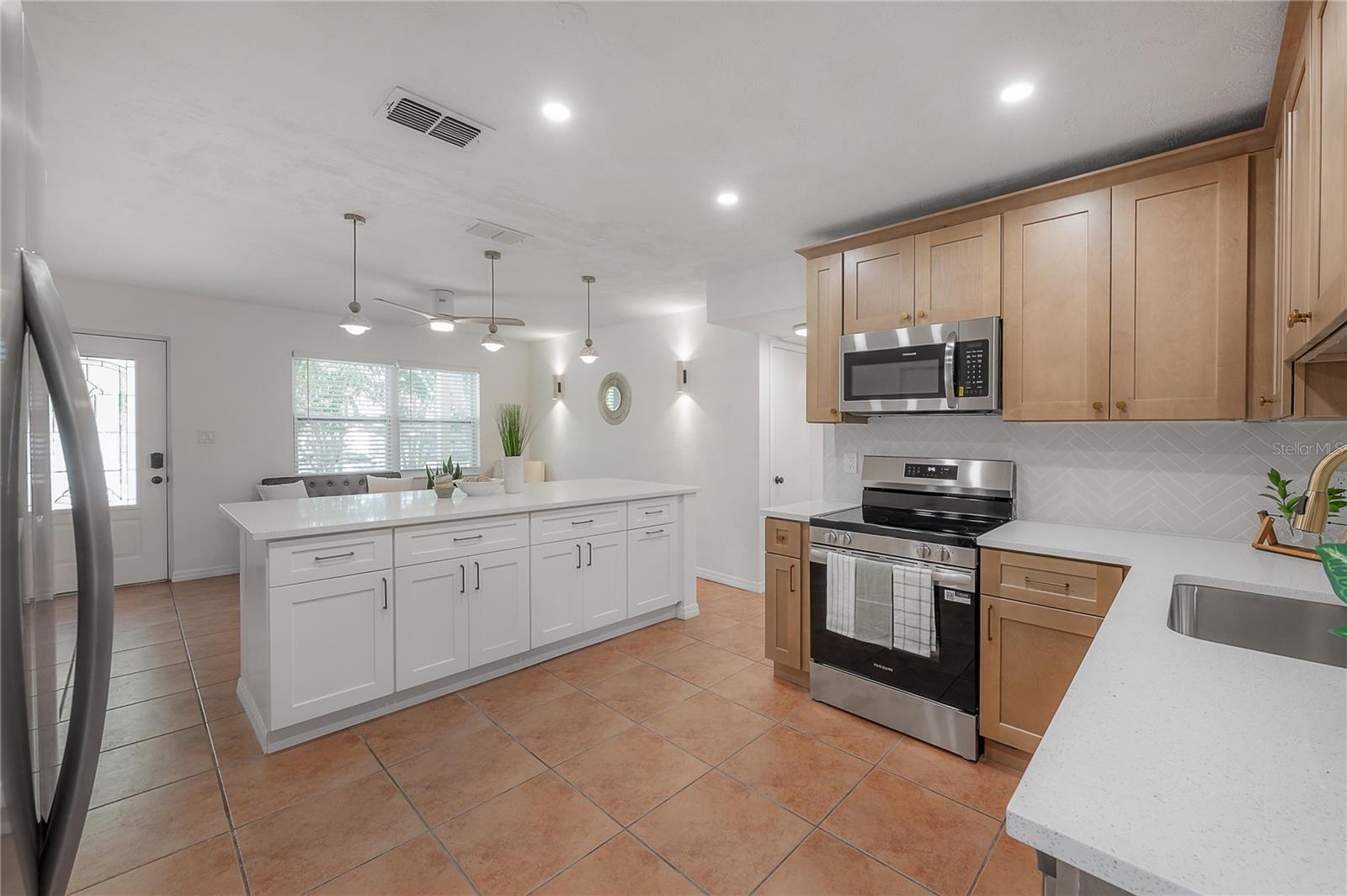 5333 53RD ST N, ST PETERSBURG, FL, 33709