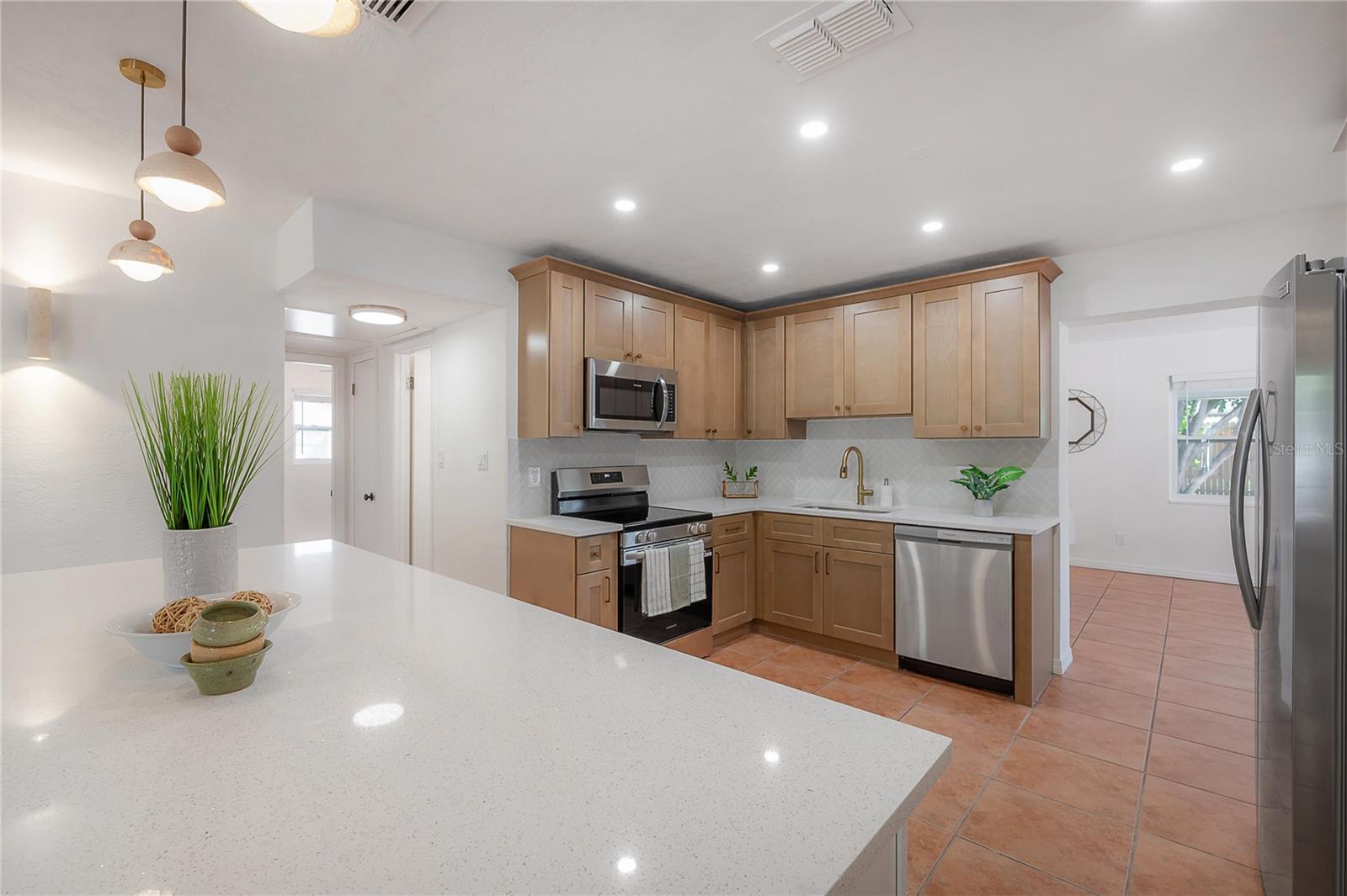 5333 53RD ST N, ST PETERSBURG, FL, 33709