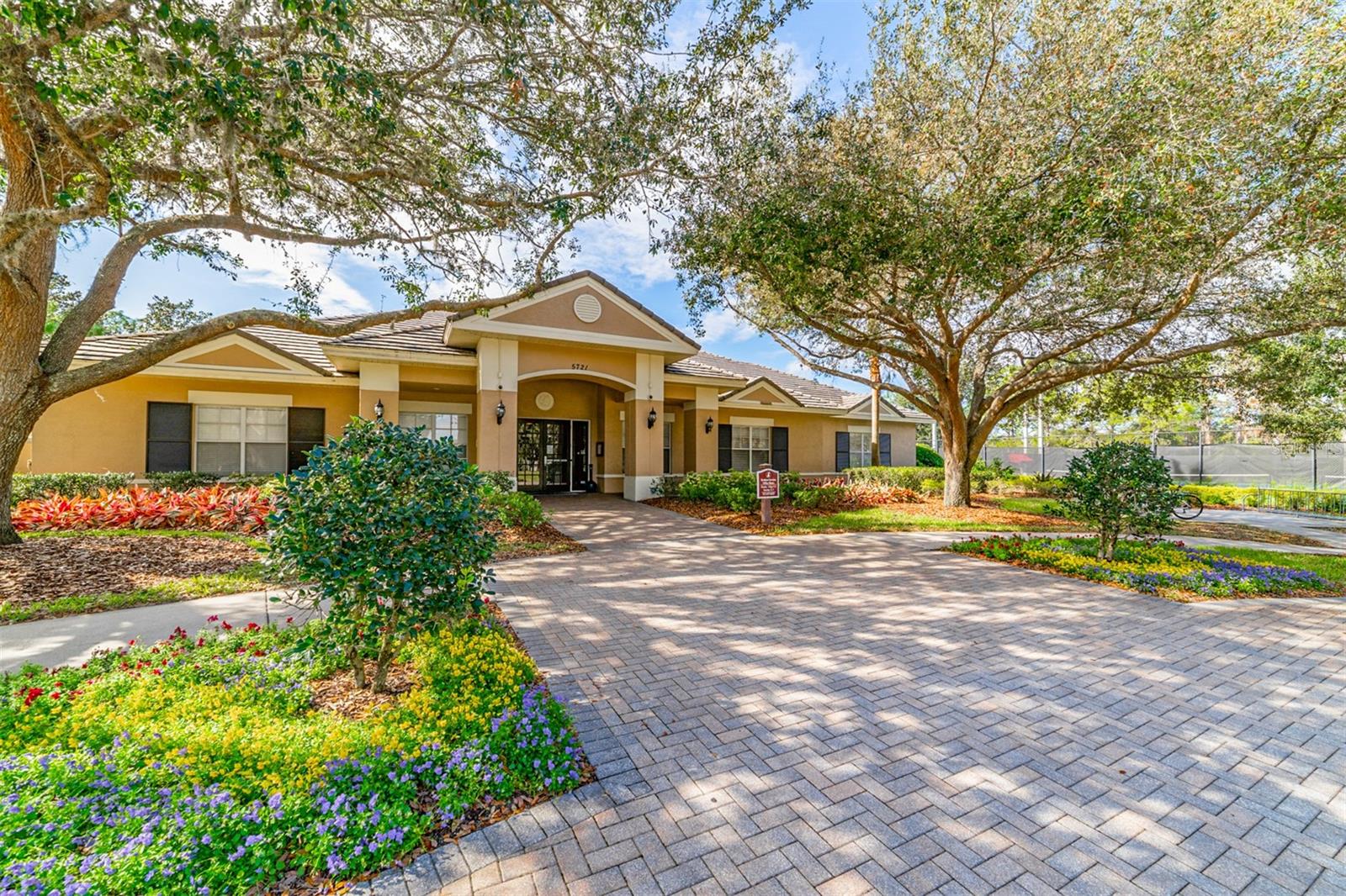 6302 BRIDGEVISTA DR, LITHIA, FL, 33547