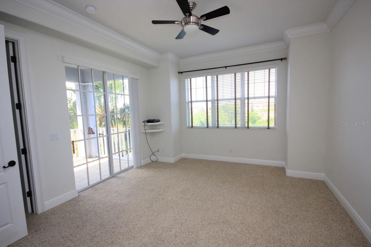 6002 YEATS MANOR DR #105, TAMPA, FL, 33616