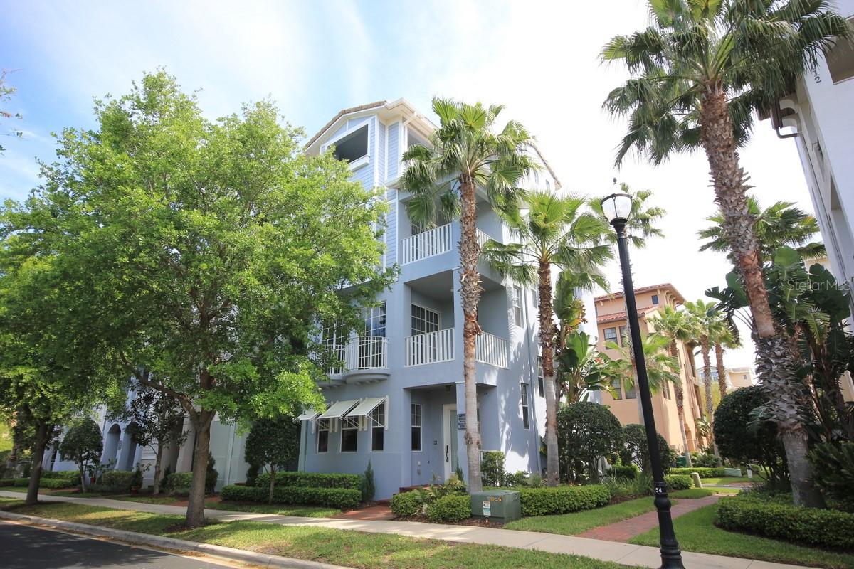 6002 YEATS MANOR DR #105, TAMPA, FL, 33616