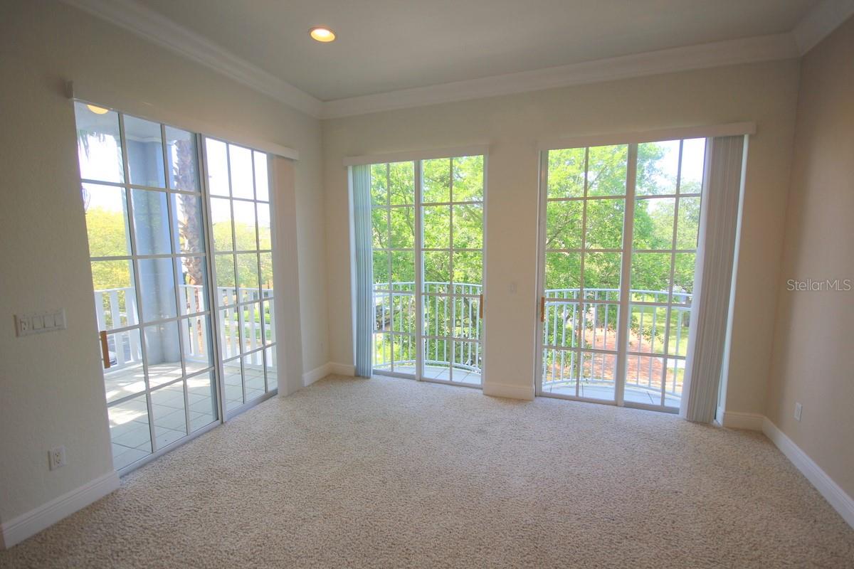 6002 YEATS MANOR DR #105, TAMPA, FL, 33616