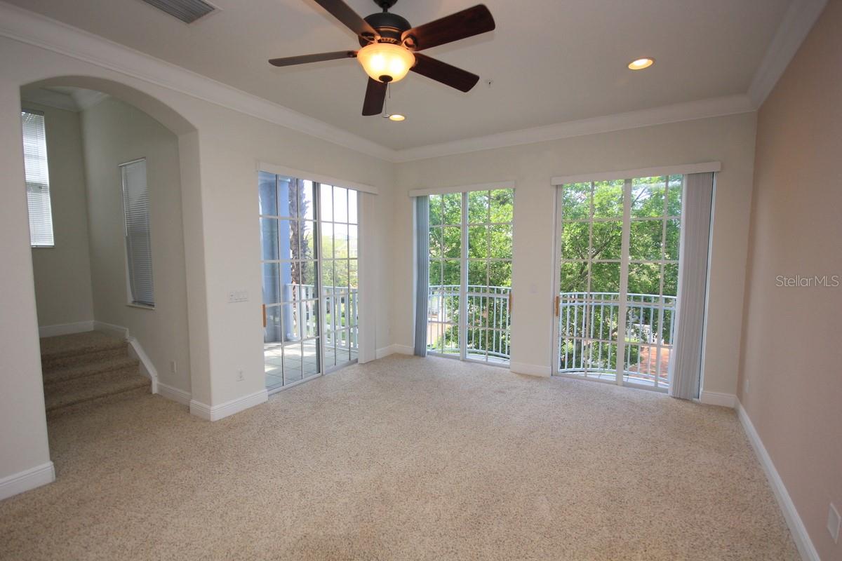 6002 YEATS MANOR DR #105, TAMPA, FL, 33616