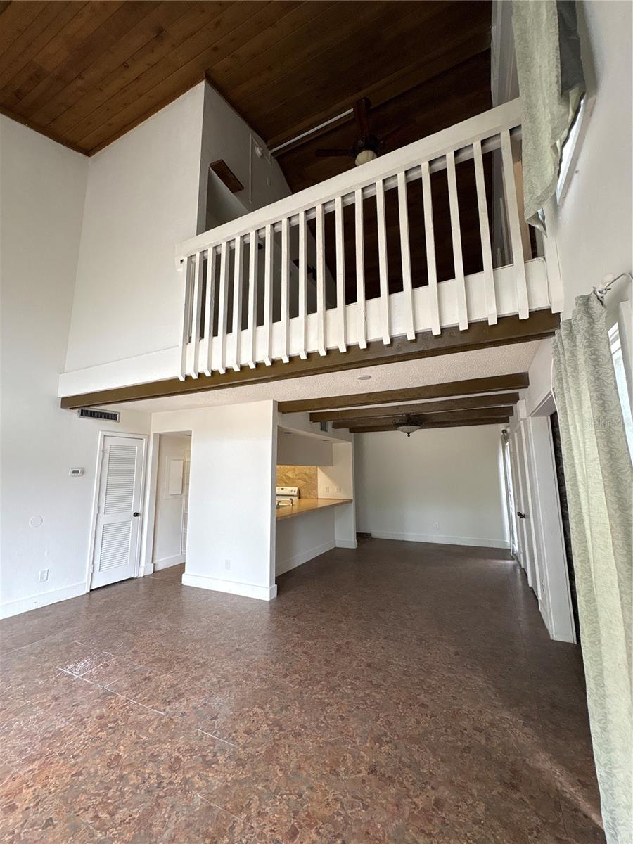 2010 CORNER LAKE DR #2010, HAINES CITY, FL, 33844