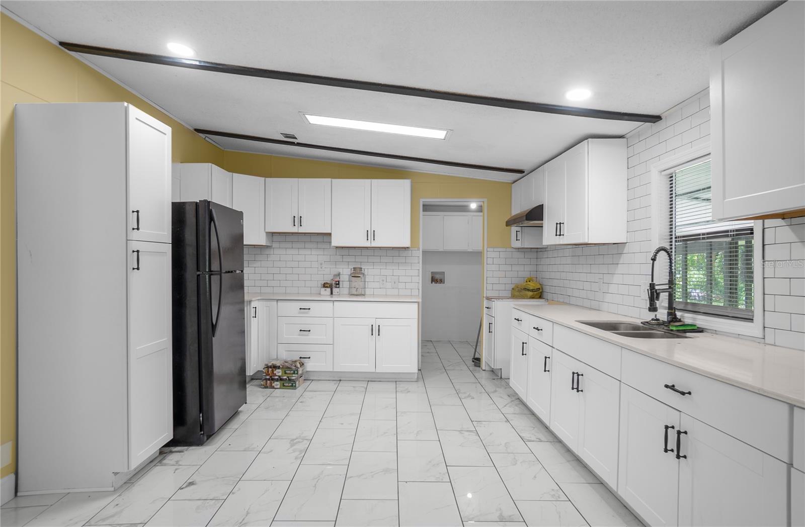 6550 SE DEBRA AVE, INGLIS, FL, 34449