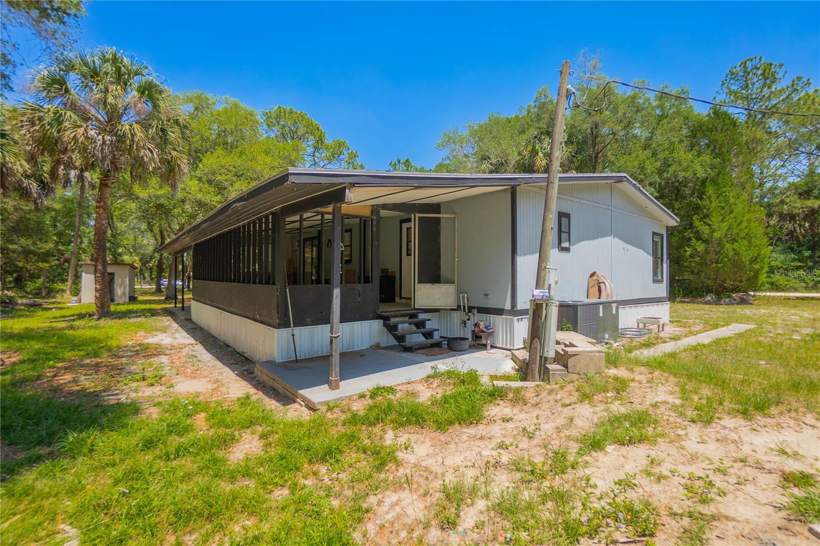 6550 SE DEBRA AVE, INGLIS, FL, 34449