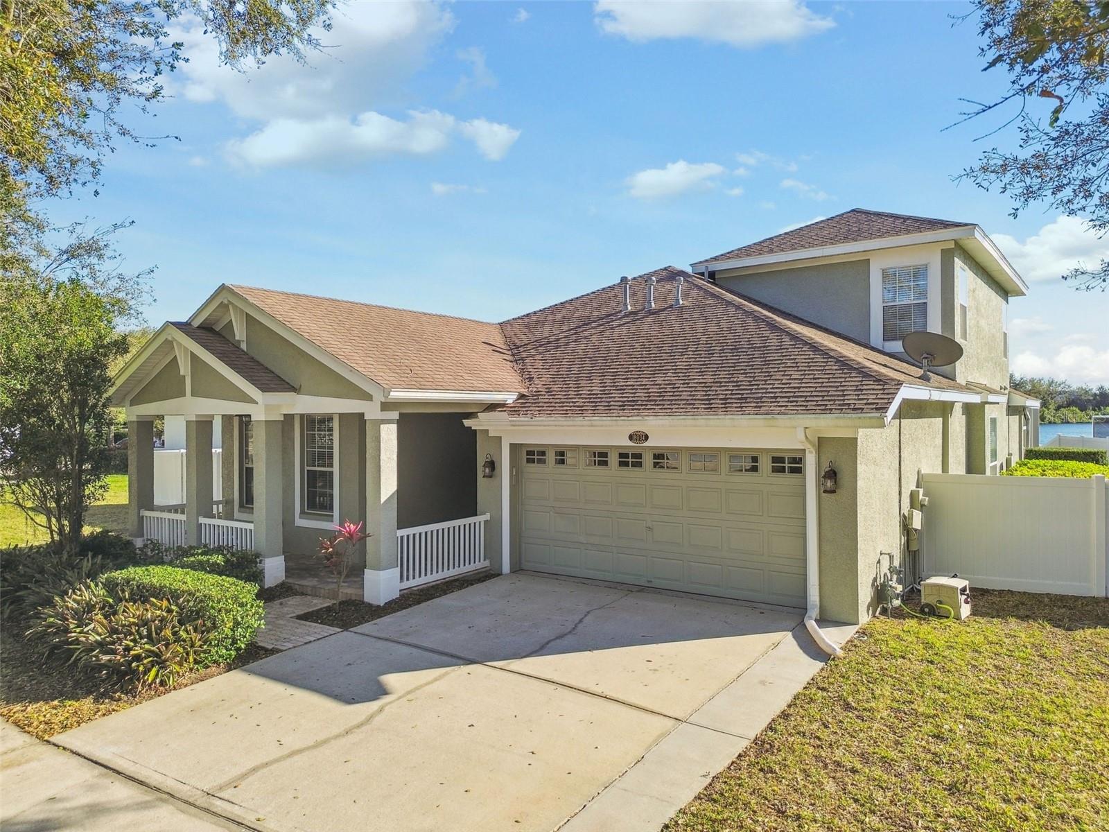 18034 LAKE REFLECTIONS BLVD, LUTZ, FL, 33558