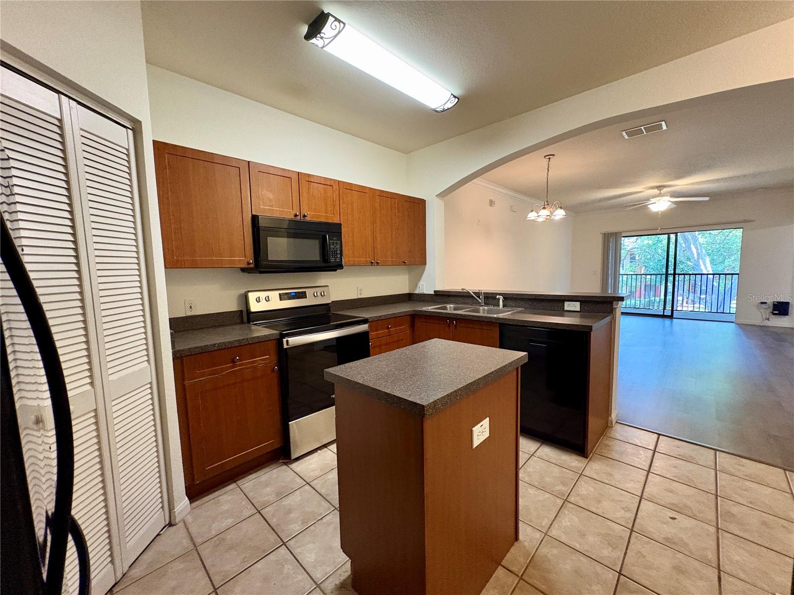 2151 CHIANTI PL #127, PALM HARBOR, FL, 34683