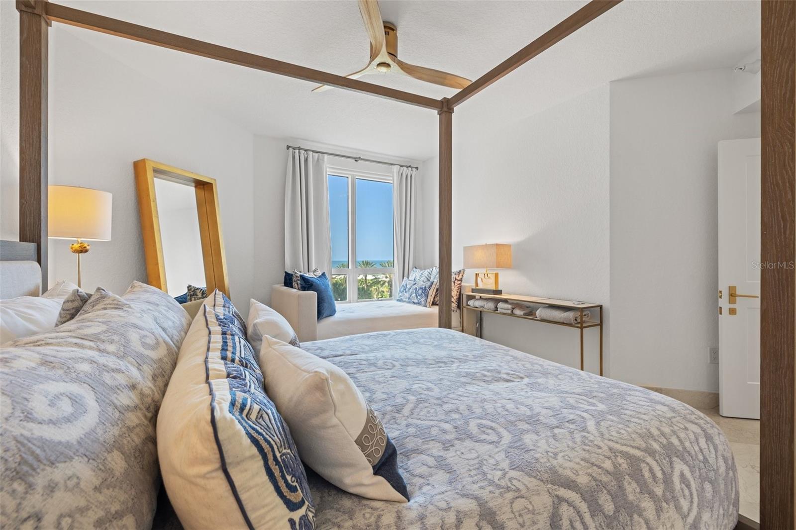 1180 GULF BLVD #401, CLEARWATER BEACH, FL, 33767
