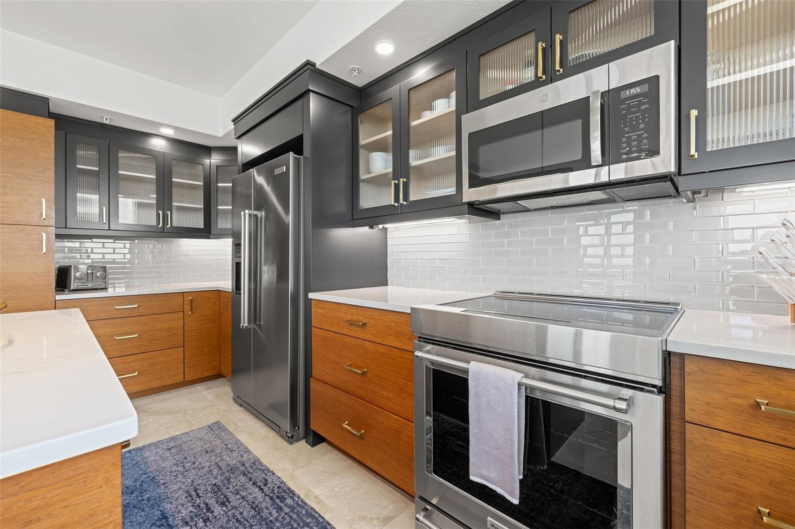 1180 GULF BLVD #401, CLEARWATER BEACH, FL, 33767