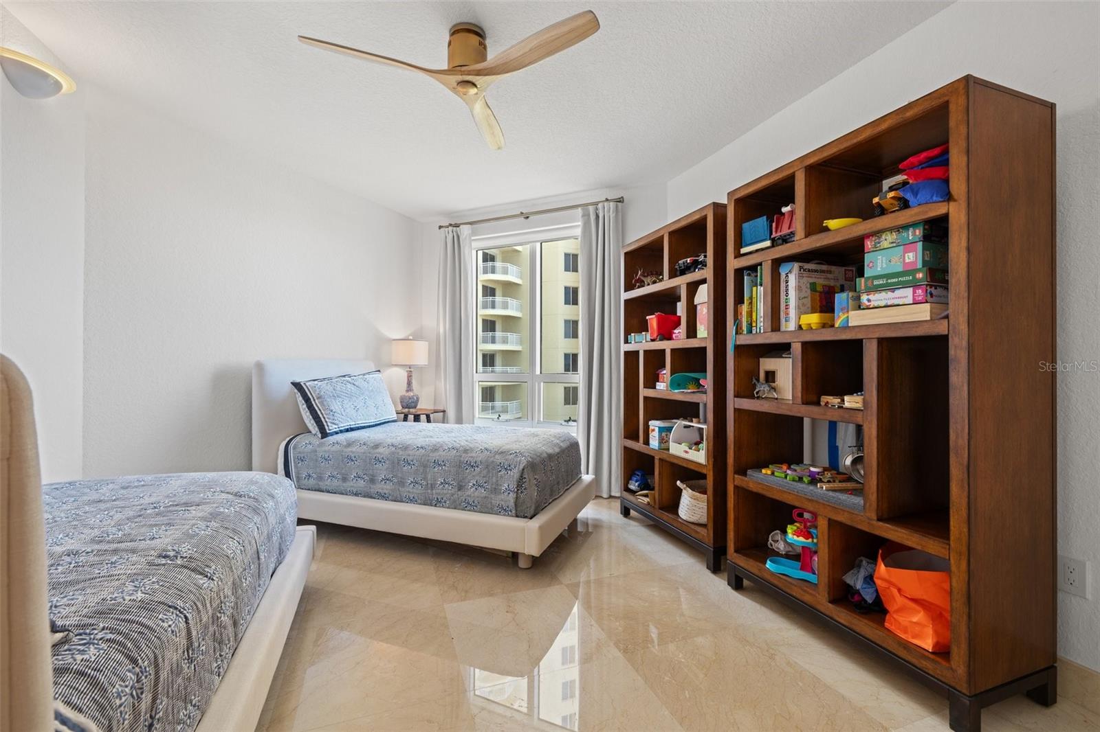 1180 GULF BLVD #401, CLEARWATER BEACH, FL, 33767
