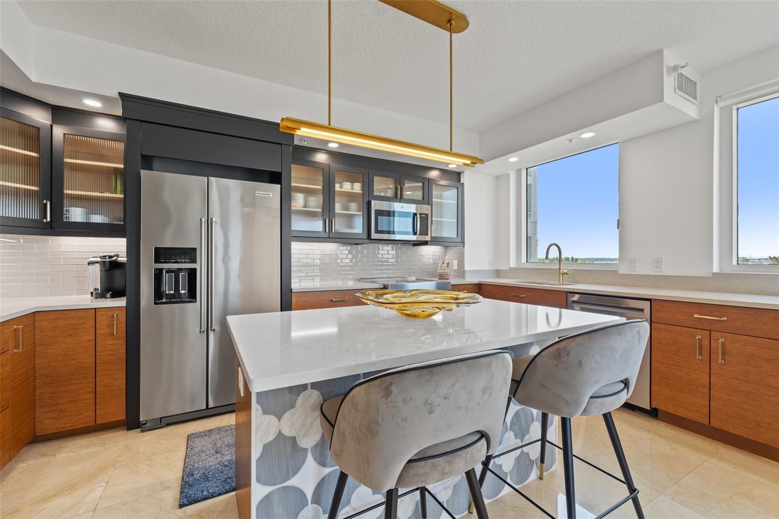 1180 GULF BLVD #401, CLEARWATER BEACH, FL, 33767