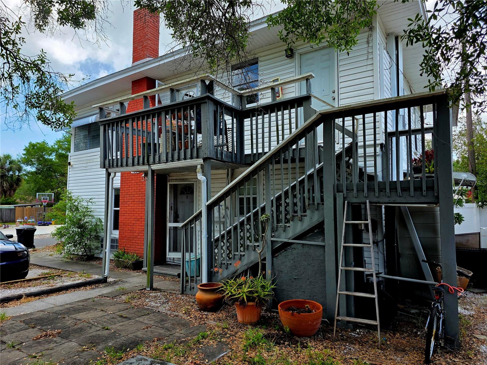 1204 38TH AVE N, ST PETERSBURG, FL, 33704