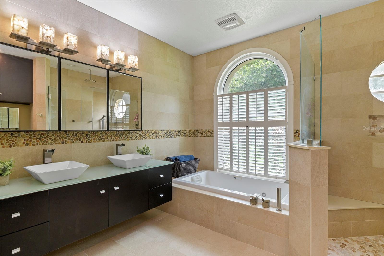 628 LONGMEADOW CIR, LONGWOOD, FL, 32779