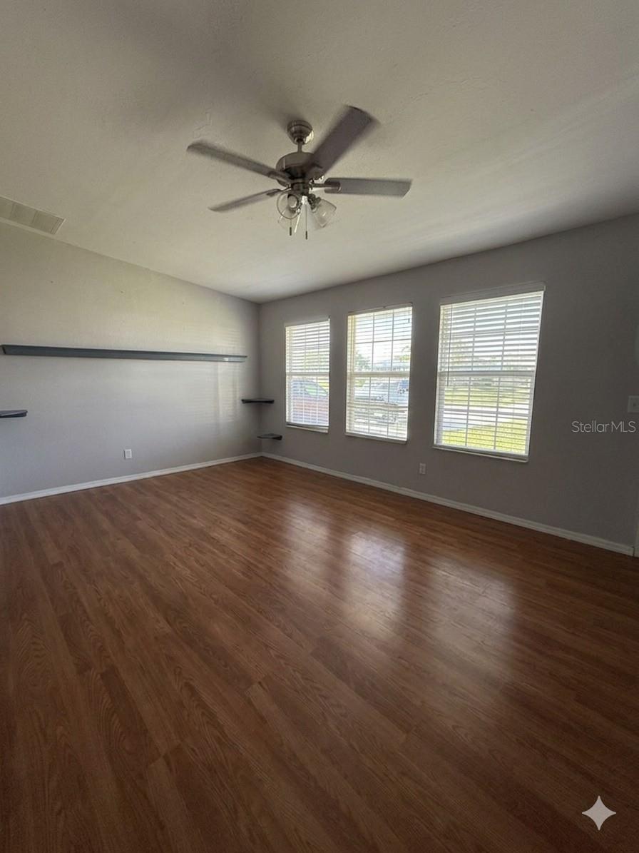 900 NE 18TH TER, CAPE CORAL, FL, 33909