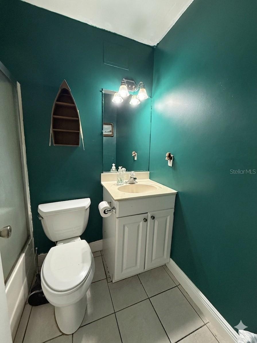 900 NE 18TH TER, CAPE CORAL, FL, 33909