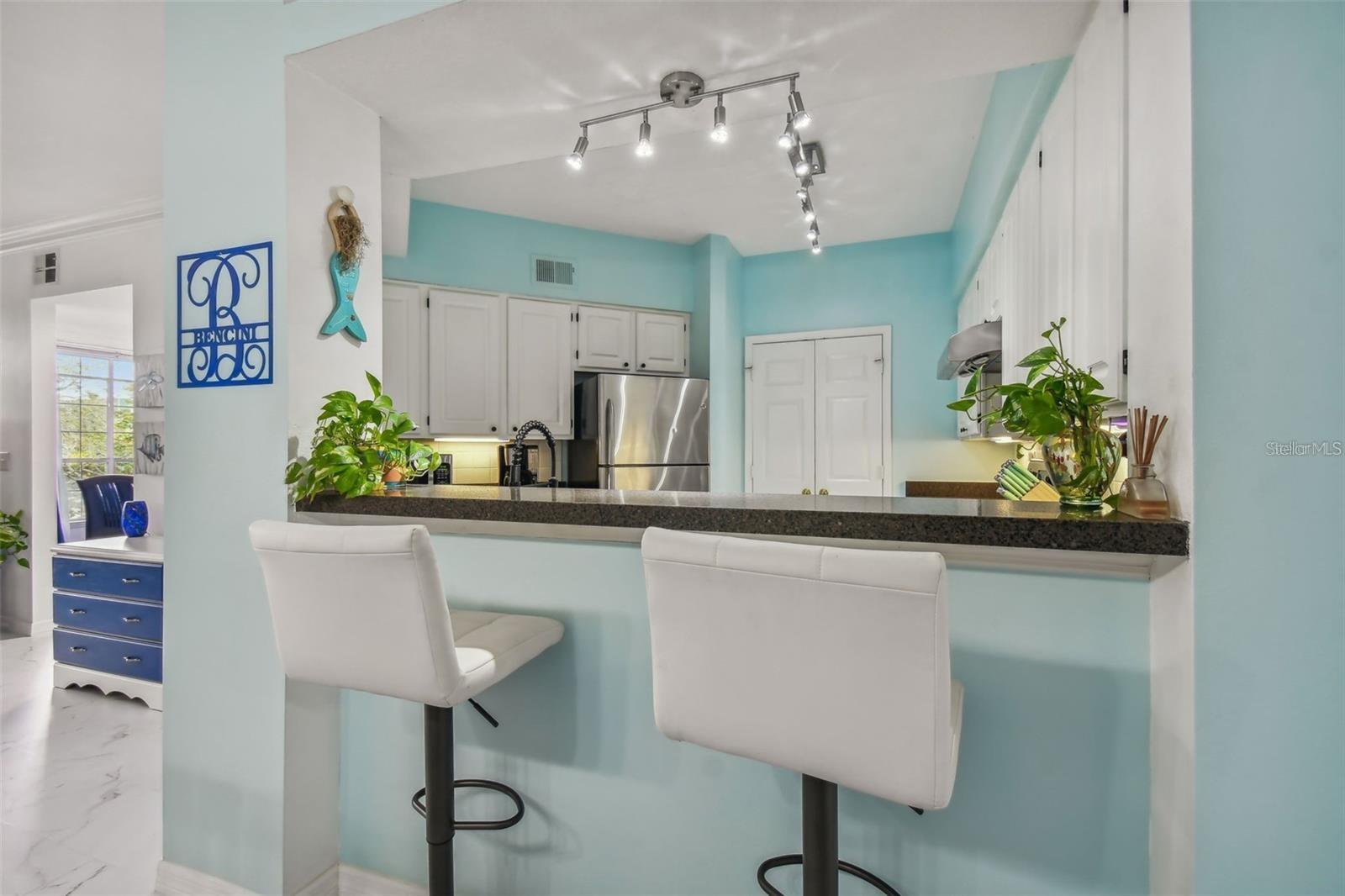 4304 BAY CLUB CIR, TAMPA, FL, 33607