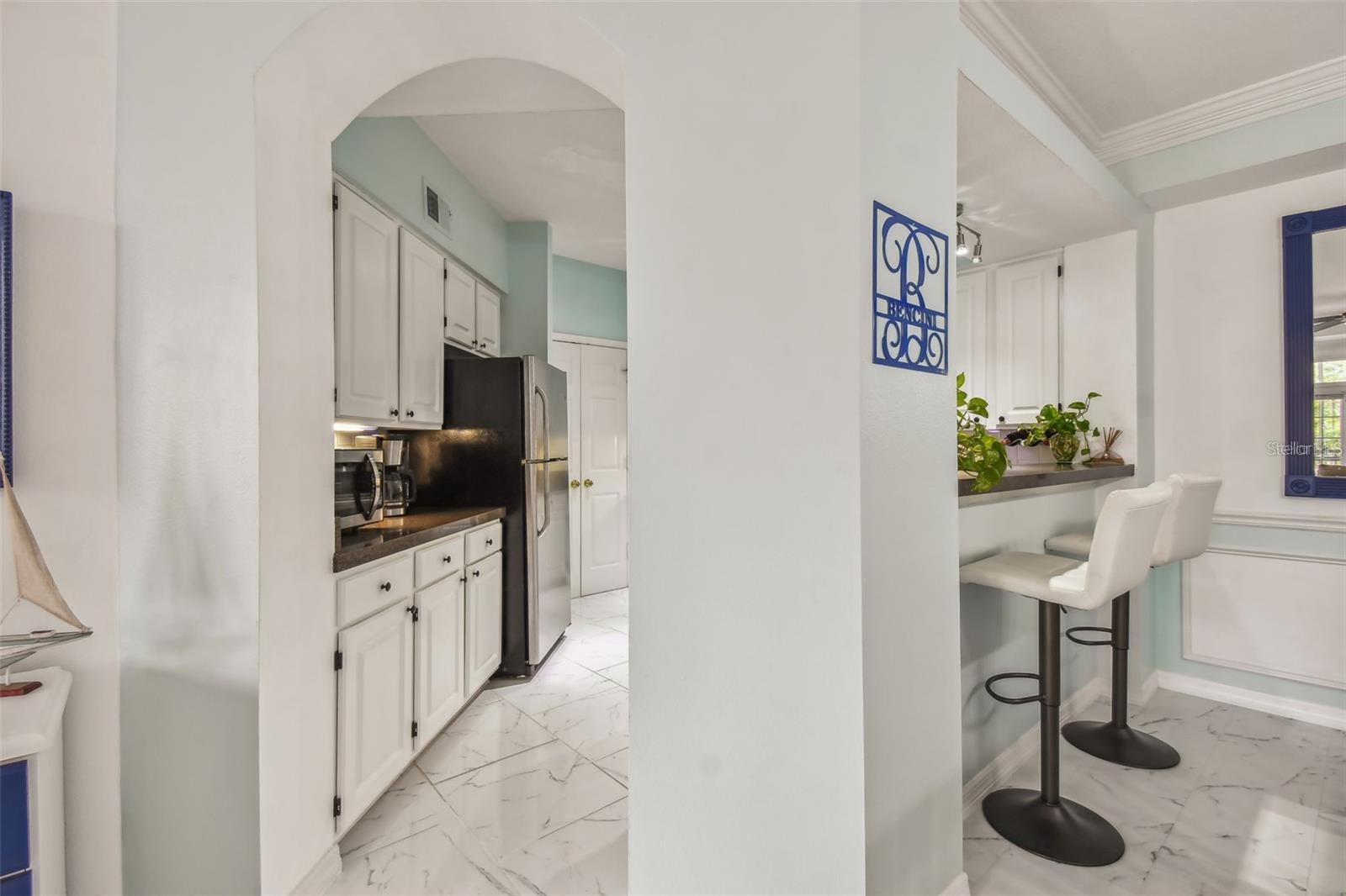 4304 BAY CLUB CIR, TAMPA, FL, 33607